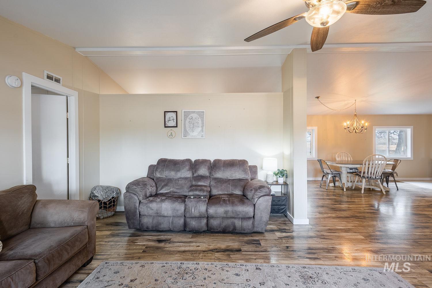 8262 Snake, Caldwell, Idaho 83607, 4 Bedrooms, 2 Bathrooms, Residential For Sale, Price $1,200,000,MLS 99002747