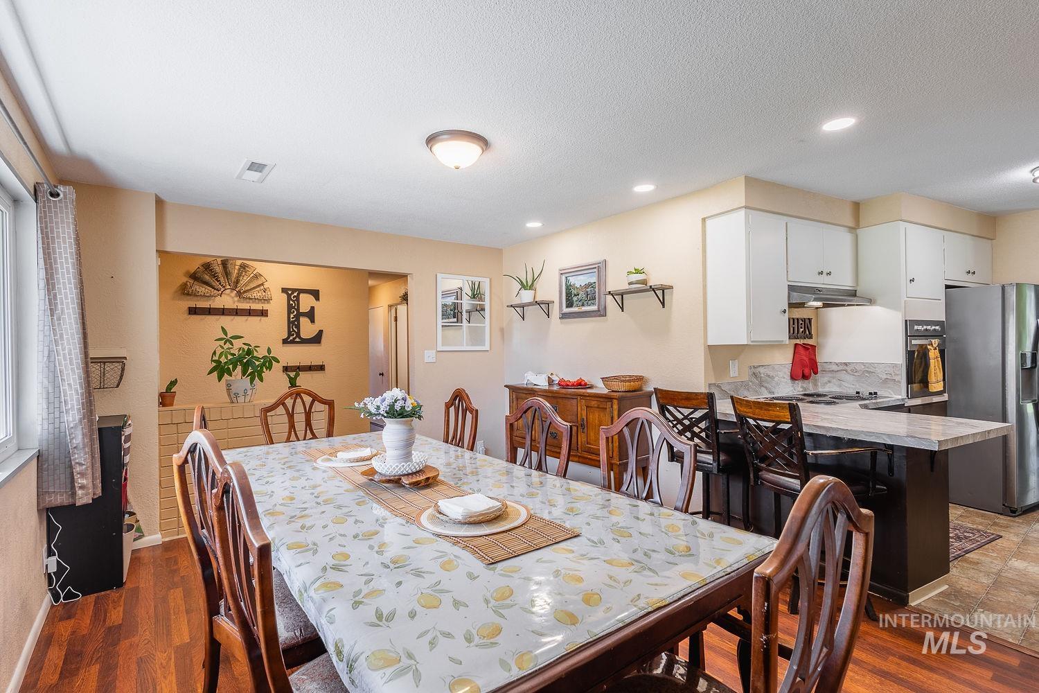 448 W bird, Nampa, Idaho 83686, 3 Bedrooms, 1.5 Bathrooms, Residential For Sale, Price $395,000,MLS 99002748