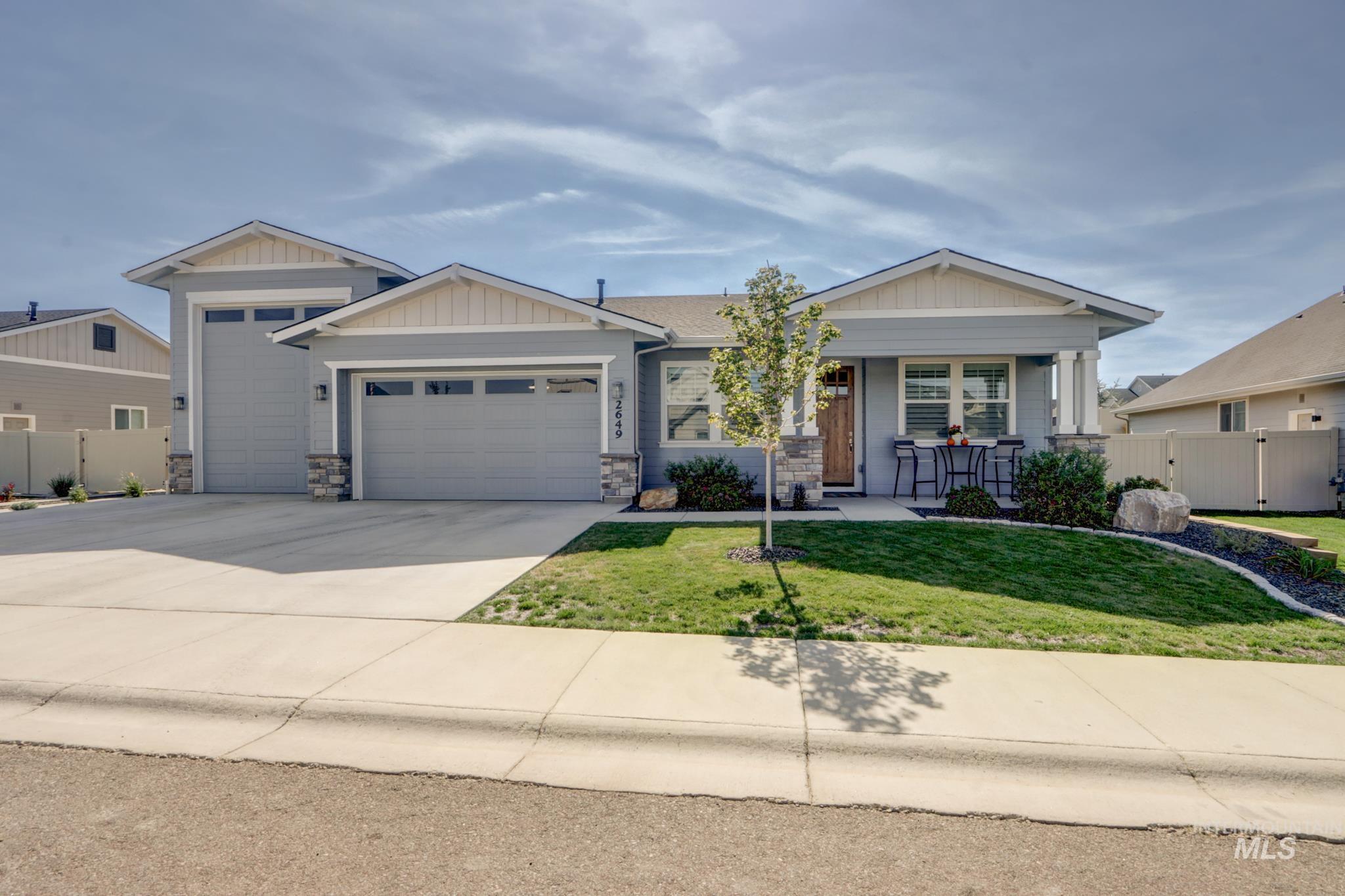 2649 Laidlaw Dr, Emmett, Idaho 83617, 2 Bedrooms, 2 Bathrooms, Residential For Sale, Price $595,000,MLS 99002749