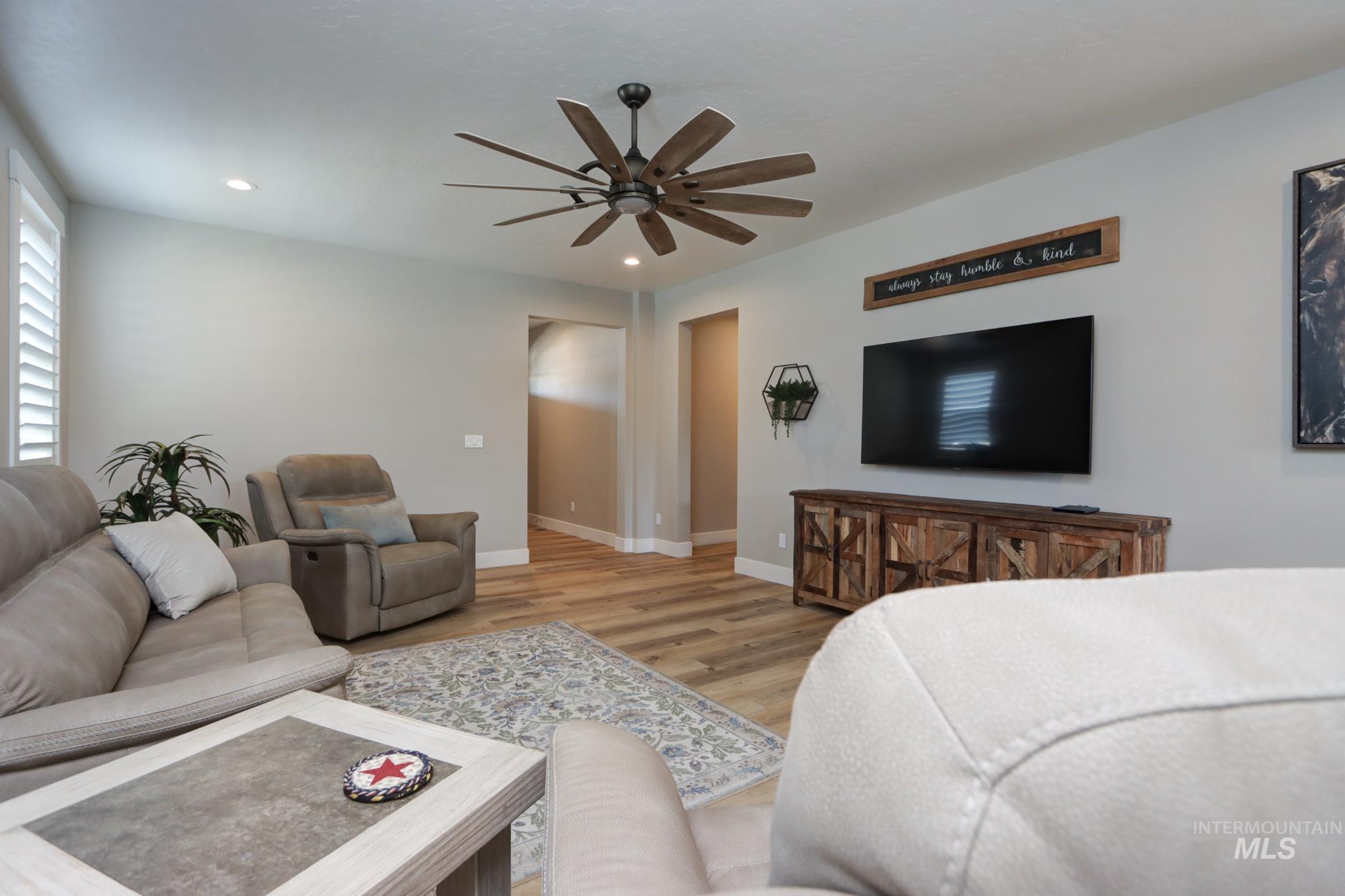 2649 Laidlaw Dr, Emmett, Idaho 83617, 2 Bedrooms, 2 Bathrooms, Residential For Sale, Price $595,000,MLS 99002749