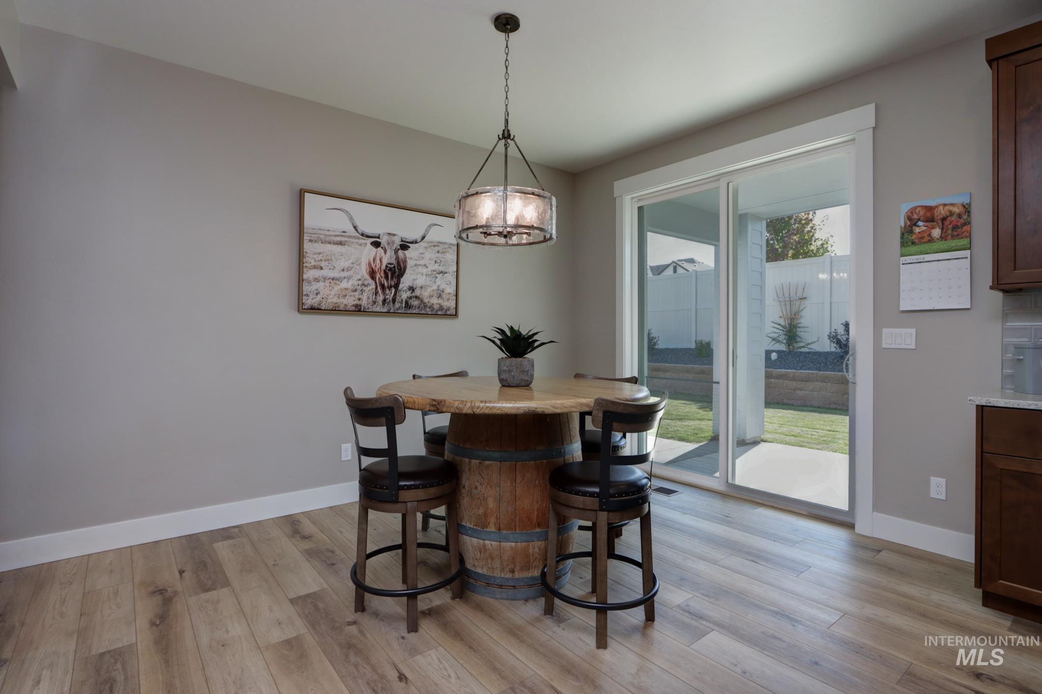 2649 Laidlaw Dr, Emmett, Idaho 83617, 2 Bedrooms, 2 Bathrooms, Residential For Sale, Price $595,000,MLS 99002749