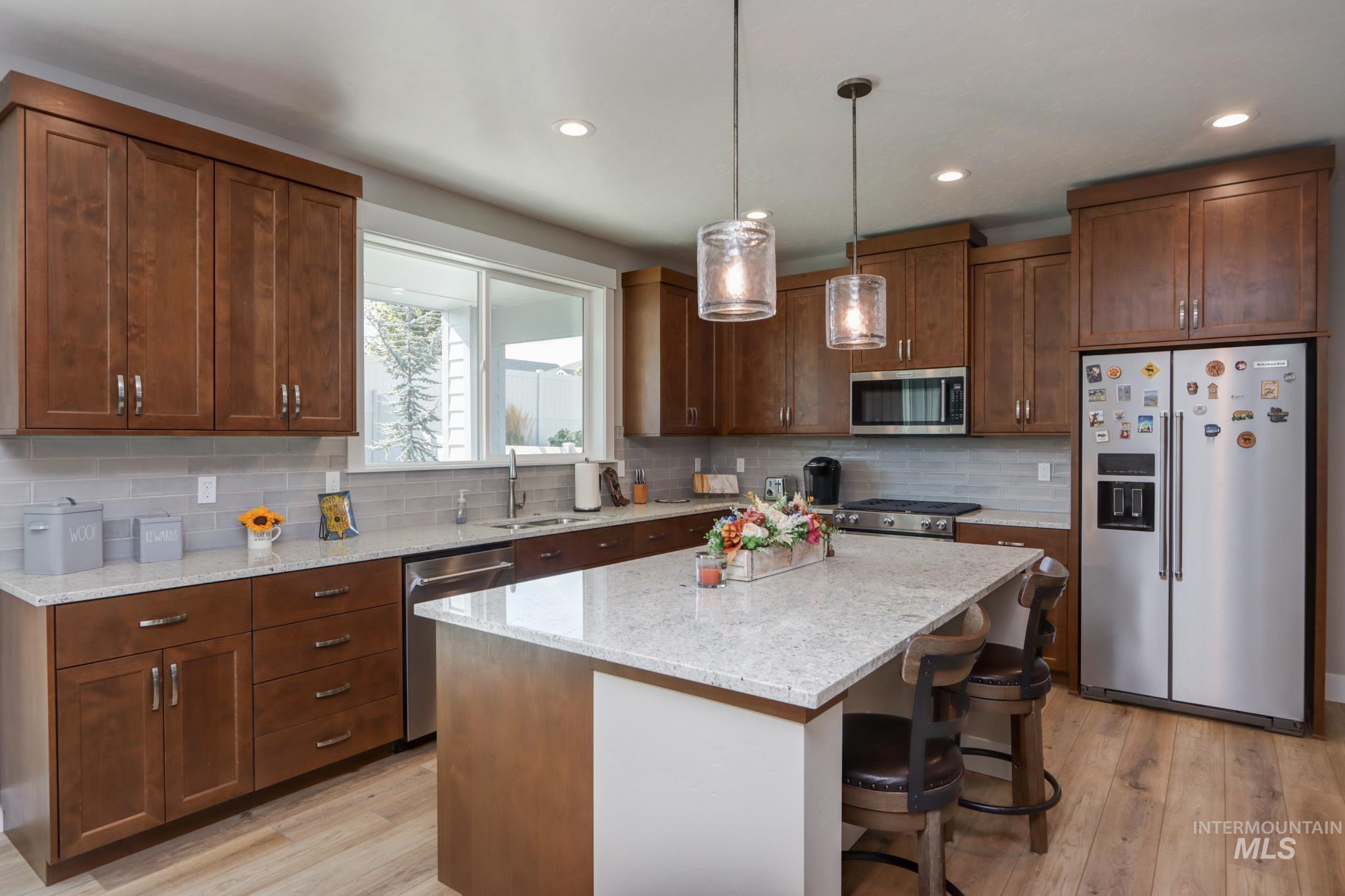 2649 Laidlaw Dr, Emmett, Idaho 83617, 2 Bedrooms, 2 Bathrooms, Residential For Sale, Price $595,000,MLS 99002749
