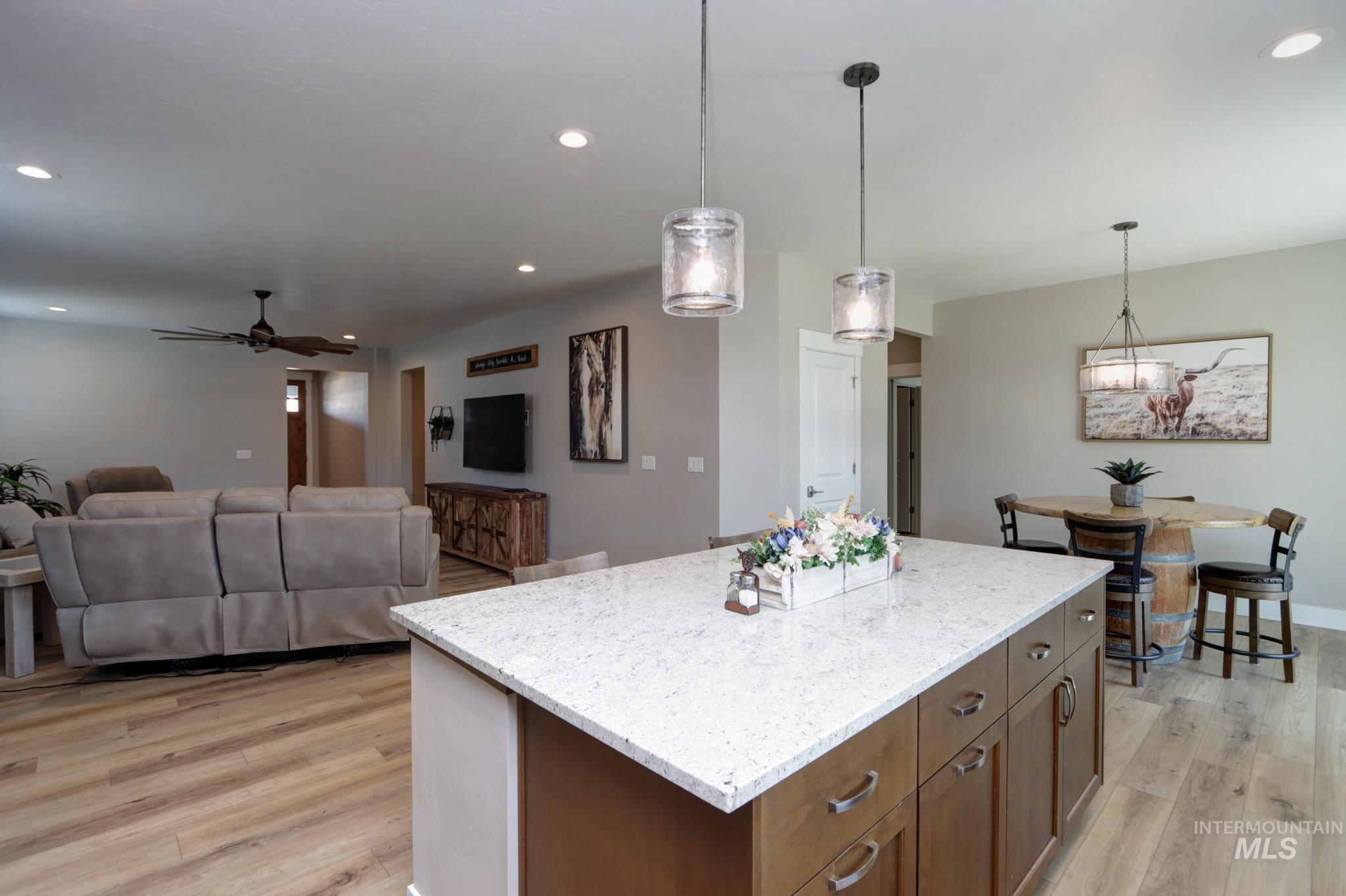 2649 Laidlaw Dr, Emmett, Idaho 83617, 2 Bedrooms, 2 Bathrooms, Residential For Sale, Price $595,000,MLS 99002749