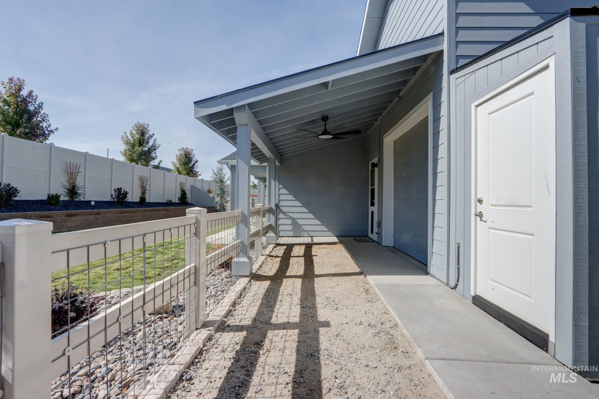 2649 Laidlaw Dr, Emmett, Idaho 83617, 2 Bedrooms, 2 Bathrooms, Residential For Sale, Price $595,000,MLS 99002749