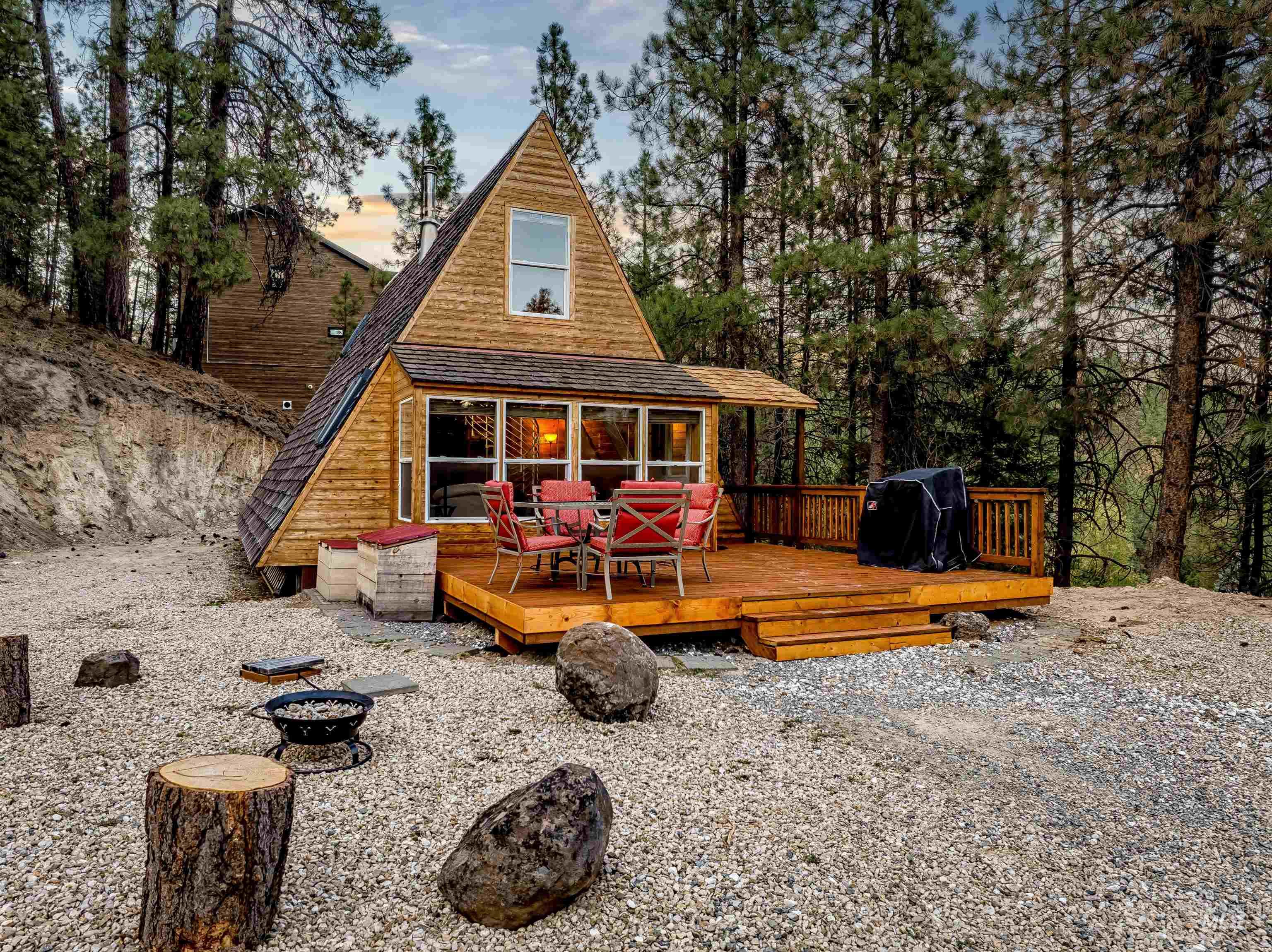 60 Wilderness Ranch Rd, Boise, Idaho 83716, 2 Bedrooms, 2 Bathrooms, Residential For Sale, Price $545,000,MLS 99002753
