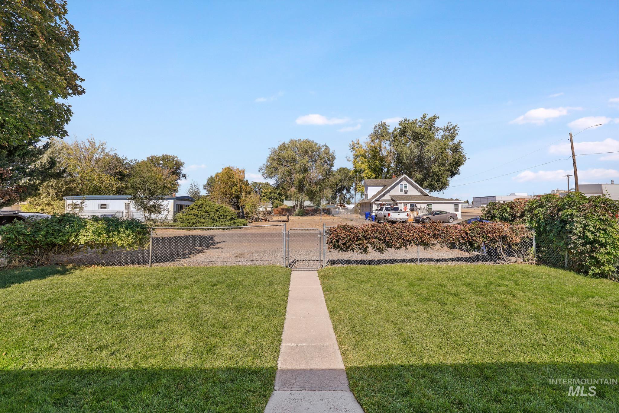 505 W Avenue D, Jerome, Idaho 83338, 2 Bedrooms, 1 Bathroom, Residential For Sale, Price $320,000,MLS 99002759
