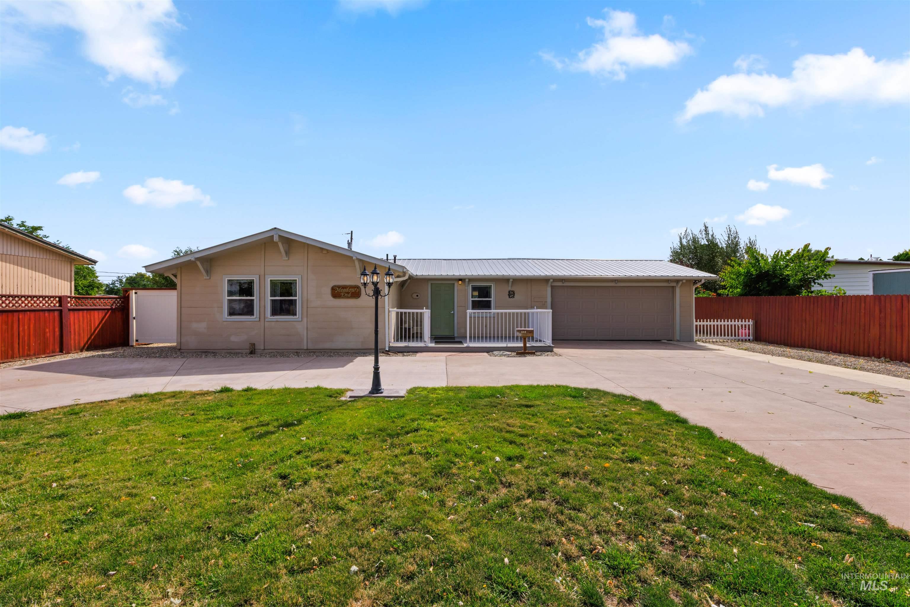 688 Meadow Dr, Emmett, Idaho 83617, 3 Bedrooms, 2 Bathrooms, Residential For Sale, Price $350,000,MLS 99002763