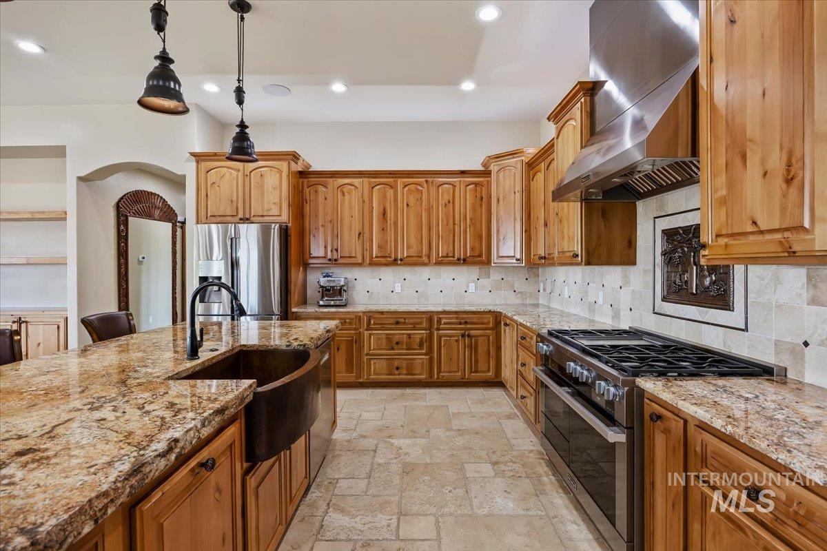 465 Canyon Rim Rd, Twin Falls, Idaho 83301, 3 Bedrooms, 3 Bathrooms, Residential For Sale, Price $1,290,000,MLS 99002764