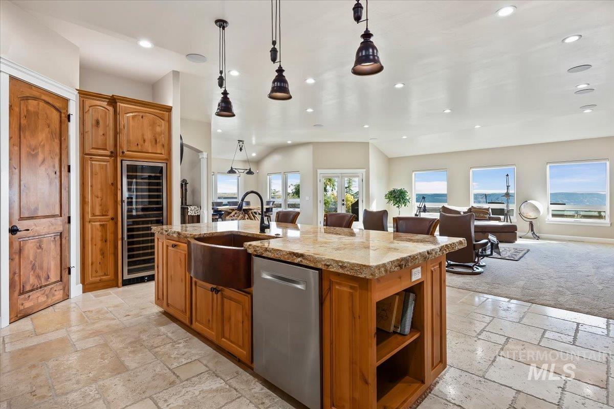 465 Canyon Rim Rd, Twin Falls, Idaho 83301, 3 Bedrooms, 3 Bathrooms, Residential For Sale, Price $1,290,000,MLS 99002764