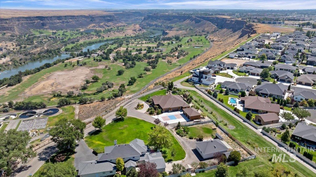 465 Canyon Rim Rd, Twin Falls, Idaho 83301, 3 Bedrooms, 3 Bathrooms, Residential For Sale, Price $1,290,000,MLS 99002764