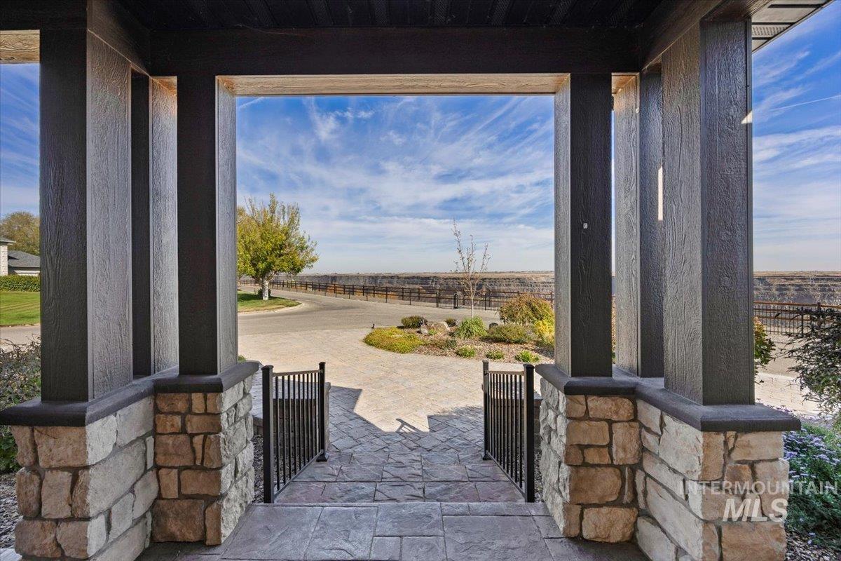 465 Canyon Rim Rd, Twin Falls, Idaho 83301, 3 Bedrooms, 3 Bathrooms, Residential For Sale, Price $1,290,000,MLS 99002764