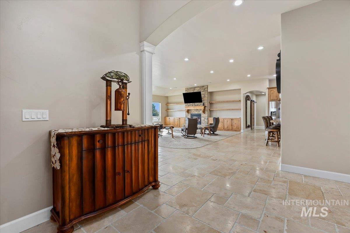 465 Canyon Rim Rd, Twin Falls, Idaho 83301, 3 Bedrooms, 3 Bathrooms, Residential For Sale, Price $1,290,000,MLS 99002764