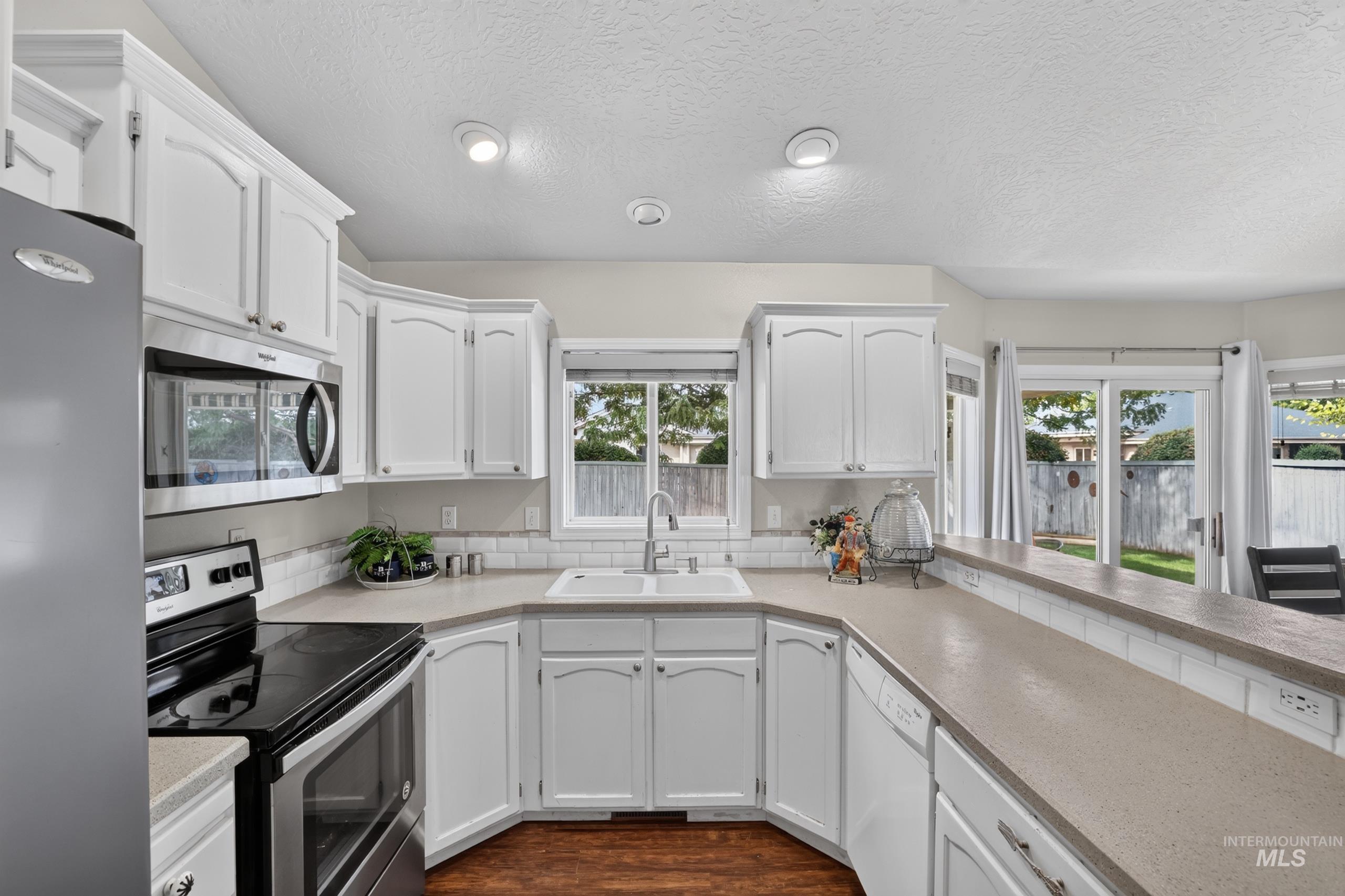 1245 S Common Ave, Boise, Idaho 83709, 3 Bedrooms, 2 Bathrooms, Residential For Sale, Price $410,500,MLS 99002767