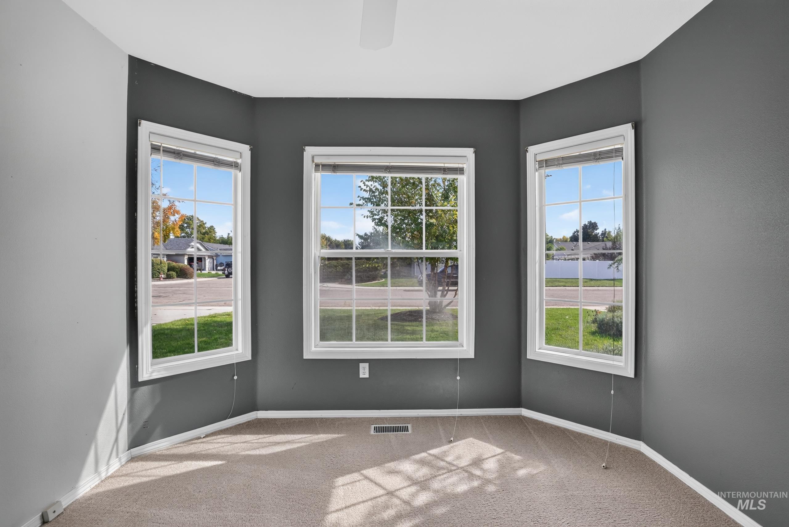1245 S Common Ave, Boise, Idaho 83709, 3 Bedrooms, 2 Bathrooms, Residential For Sale, Price $410,500,MLS 99002767