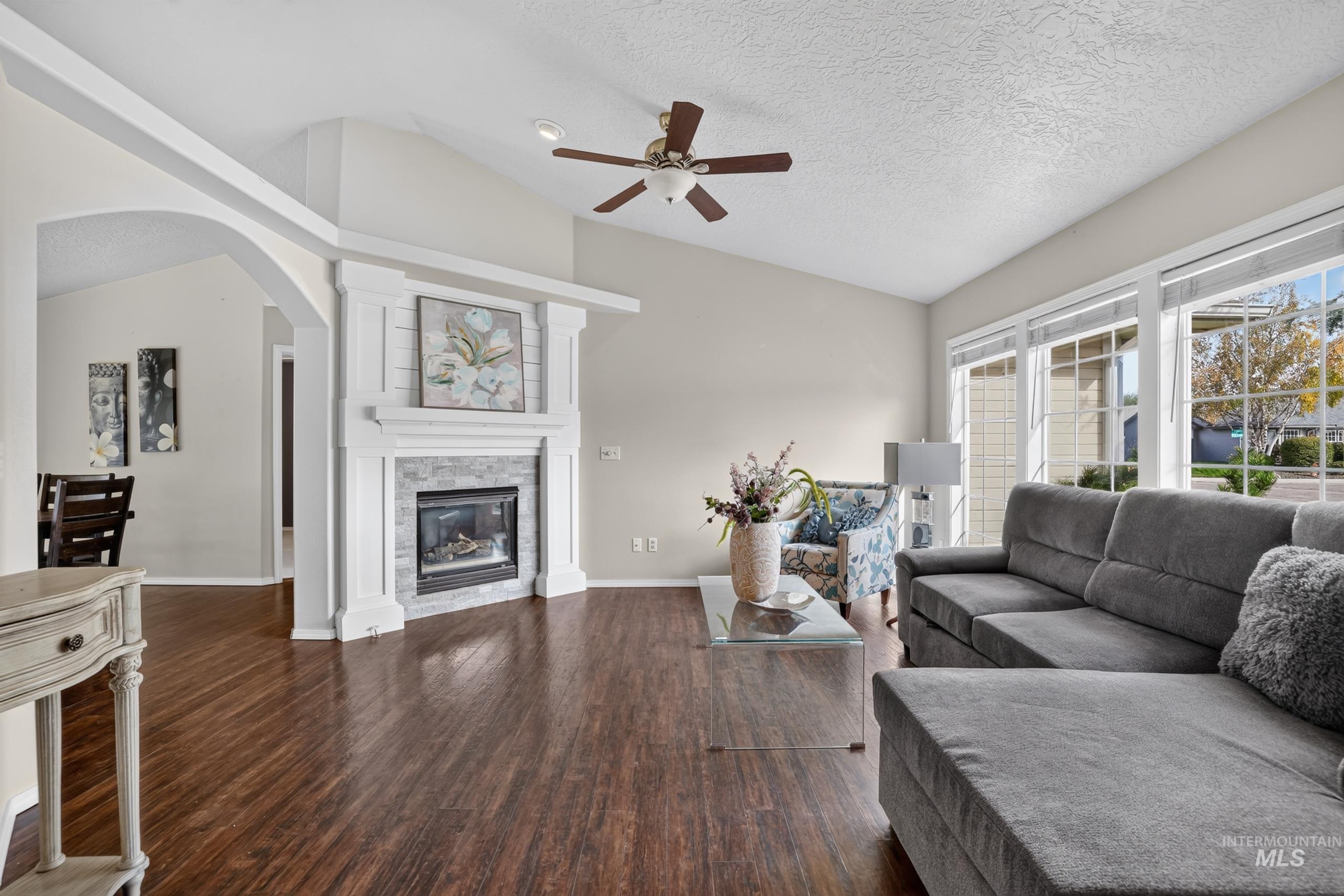 1245 S Common Ave, Boise, Idaho 83709, 3 Bedrooms, 2 Bathrooms, Residential For Sale, Price $410,500,MLS 99002767