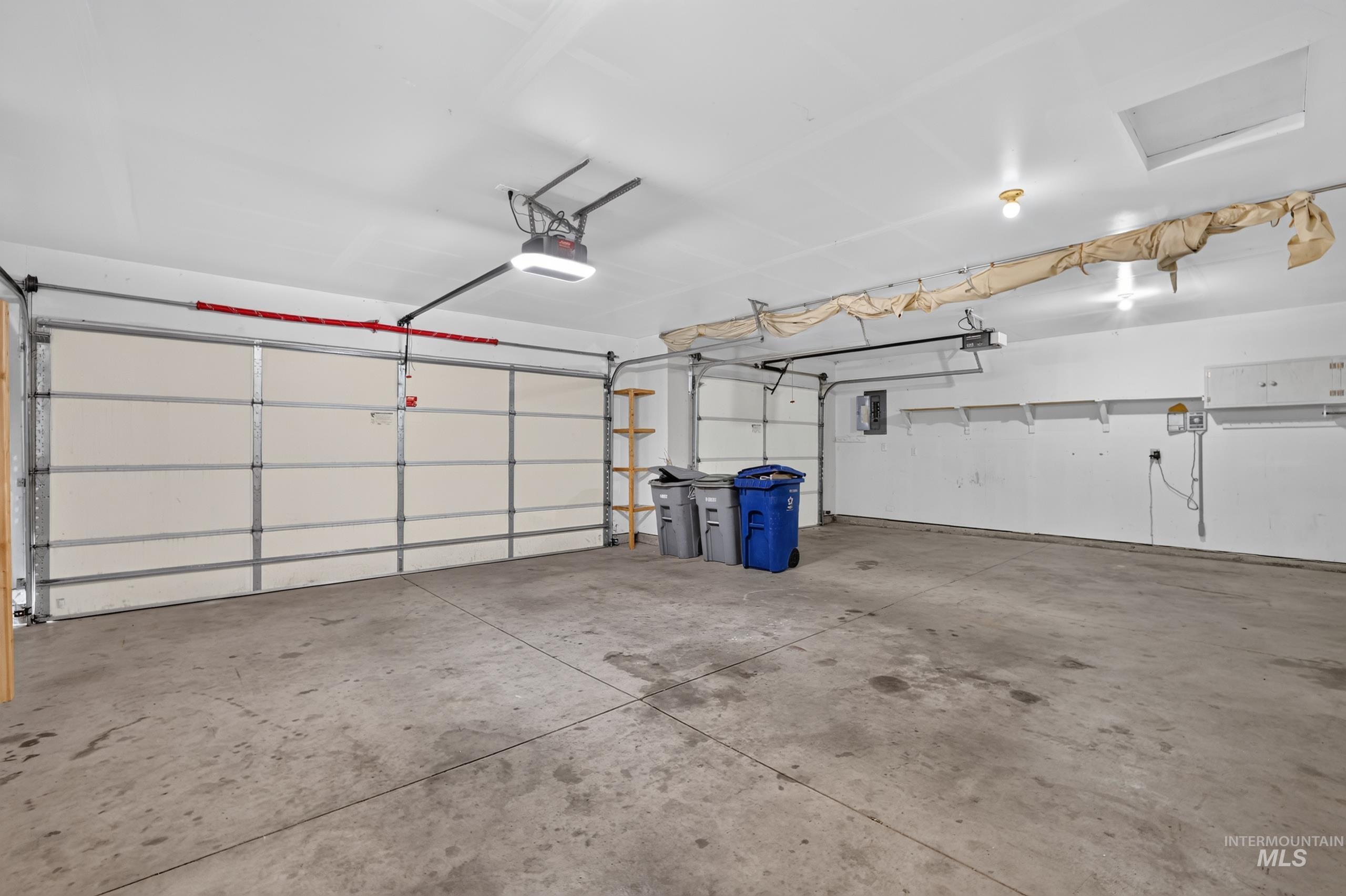1245 S Common Ave, Boise, Idaho 83709, 3 Bedrooms, 2 Bathrooms, Residential For Sale, Price $410,500,MLS 99002767