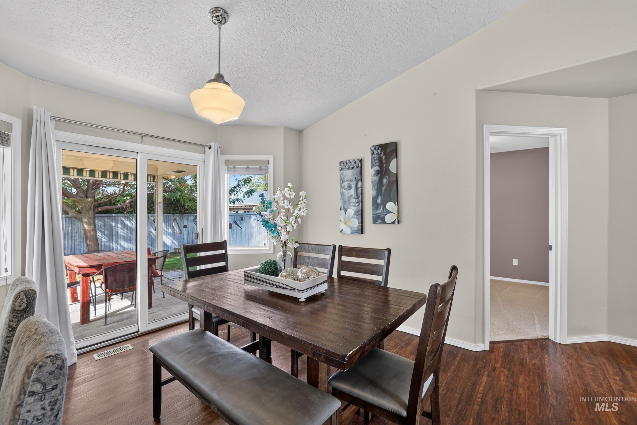 1245 S Common Ave, Boise, Idaho 83709, 3 Bedrooms, 2 Bathrooms, Residential For Sale, Price $410,500,MLS 99002767