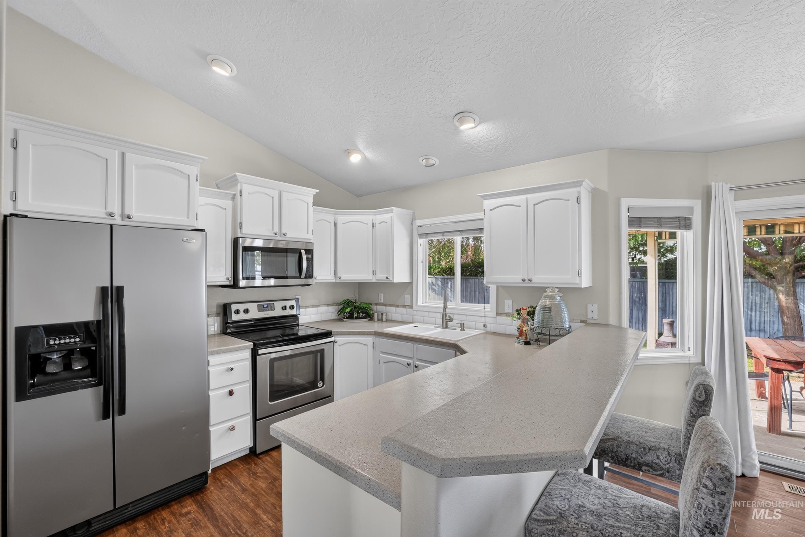1245 S Common Ave, Boise, Idaho 83709, 3 Bedrooms, 2 Bathrooms, Residential For Sale, Price $410,500,MLS 99002767