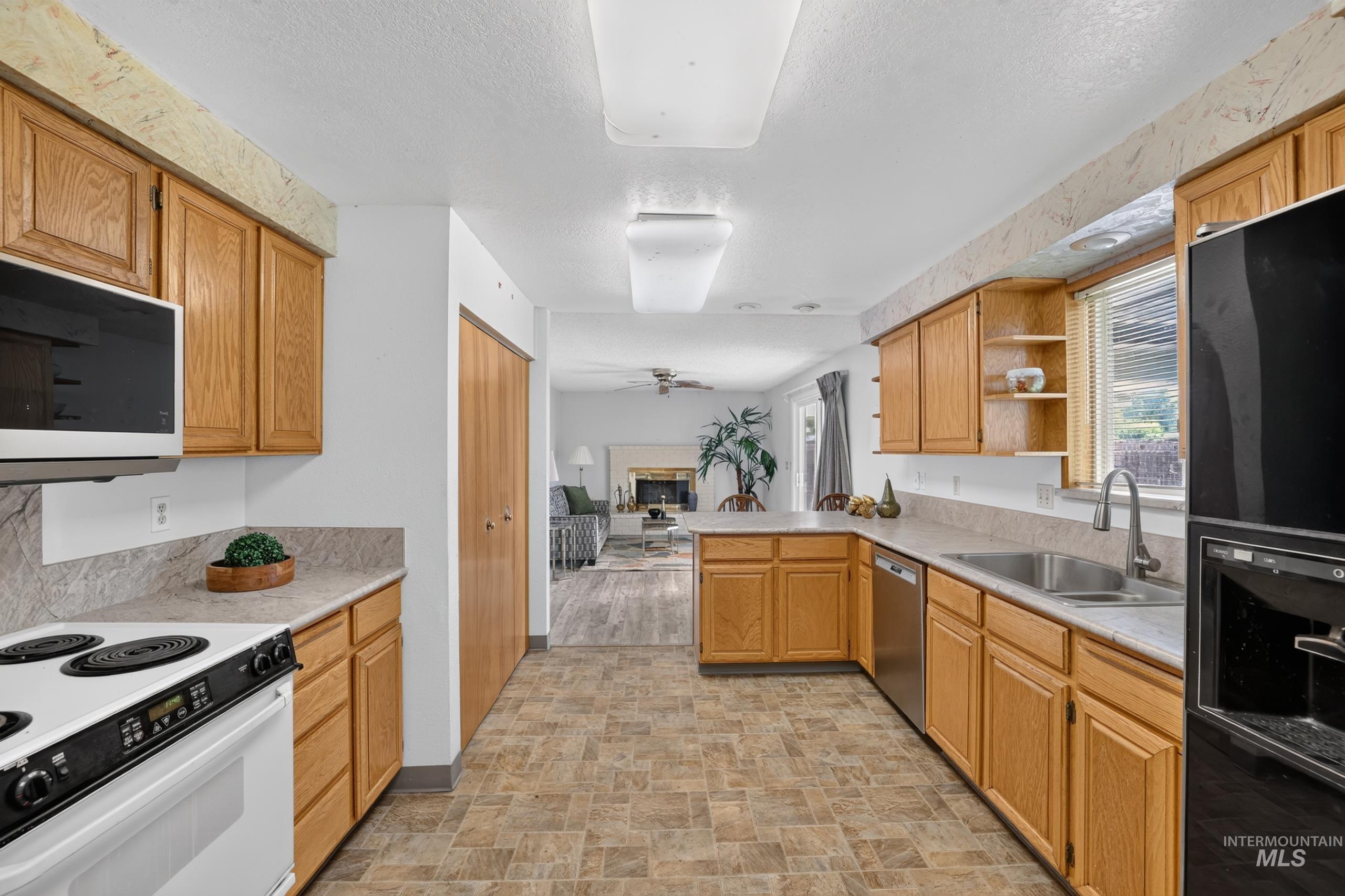 9055 W Highlander Rd, Boise, Idaho 83709, 3 Bedrooms, 2 Bathrooms, Residential For Sale, Price $650,000,MLS 99002768