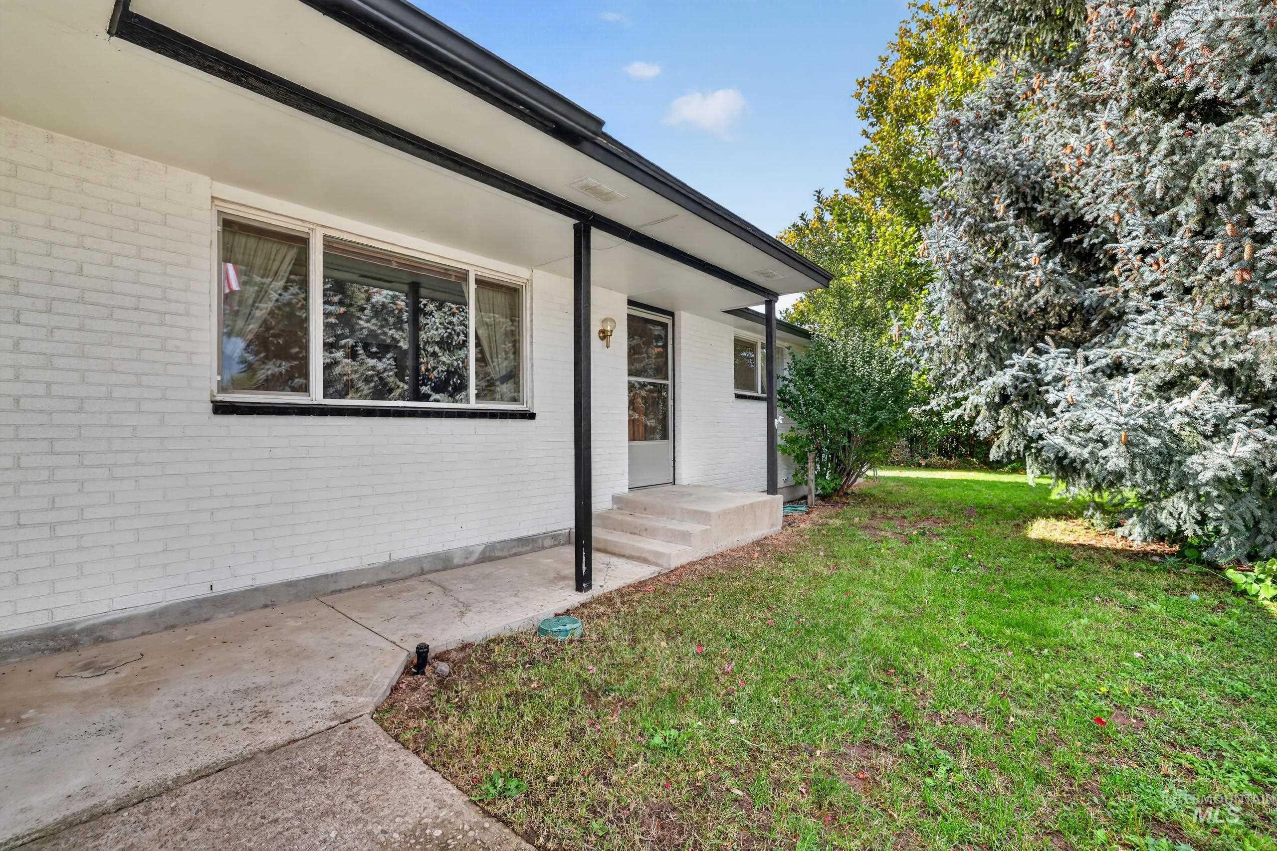 9055 W Highlander Rd, Boise, Idaho 83709, 3 Bedrooms, 2 Bathrooms, Residential For Sale, Price $650,000,MLS 99002768