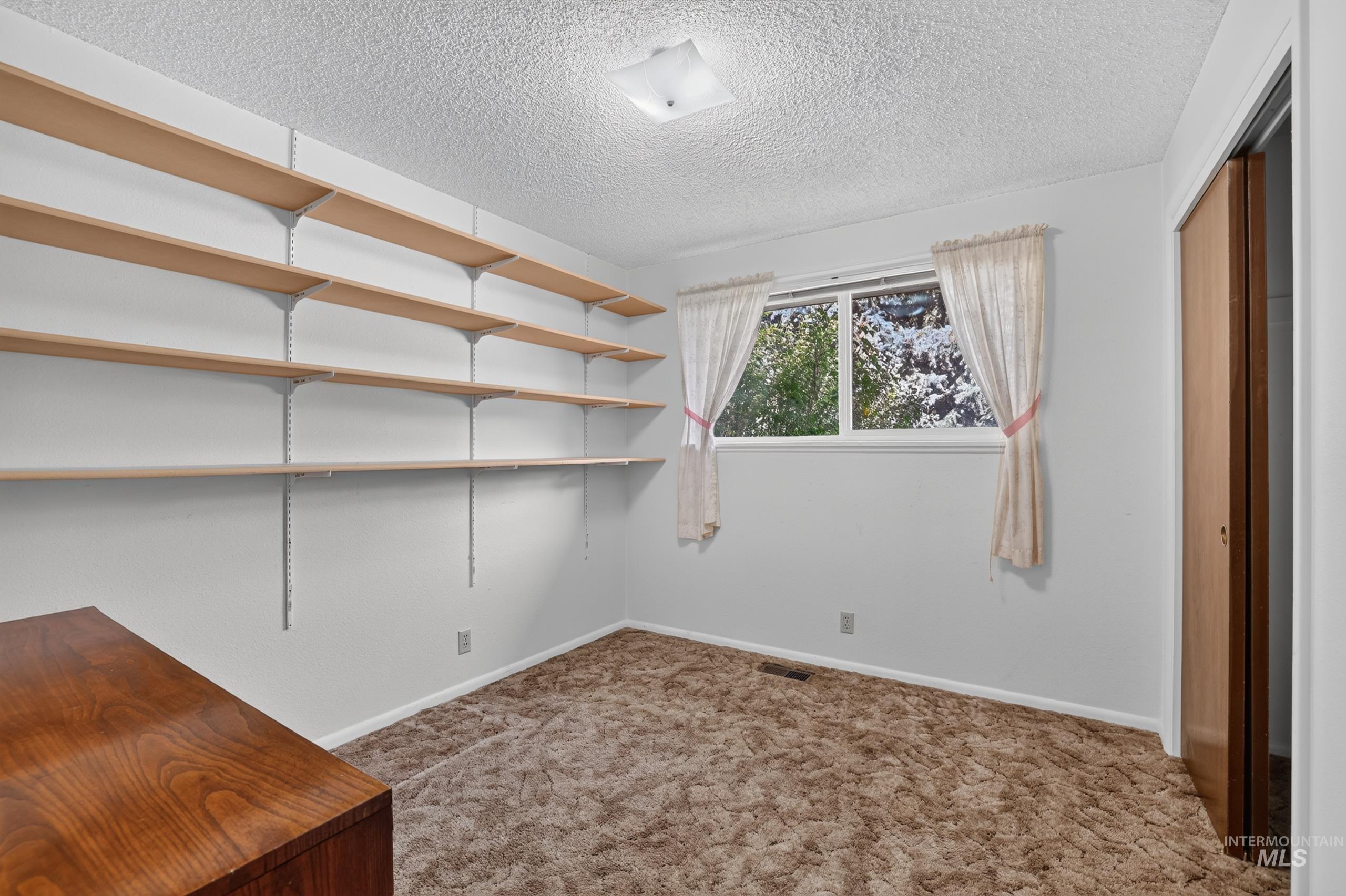 9055 W Highlander Rd, Boise, Idaho 83709, 3 Bedrooms, 2 Bathrooms, Residential For Sale, Price $650,000,MLS 99002768