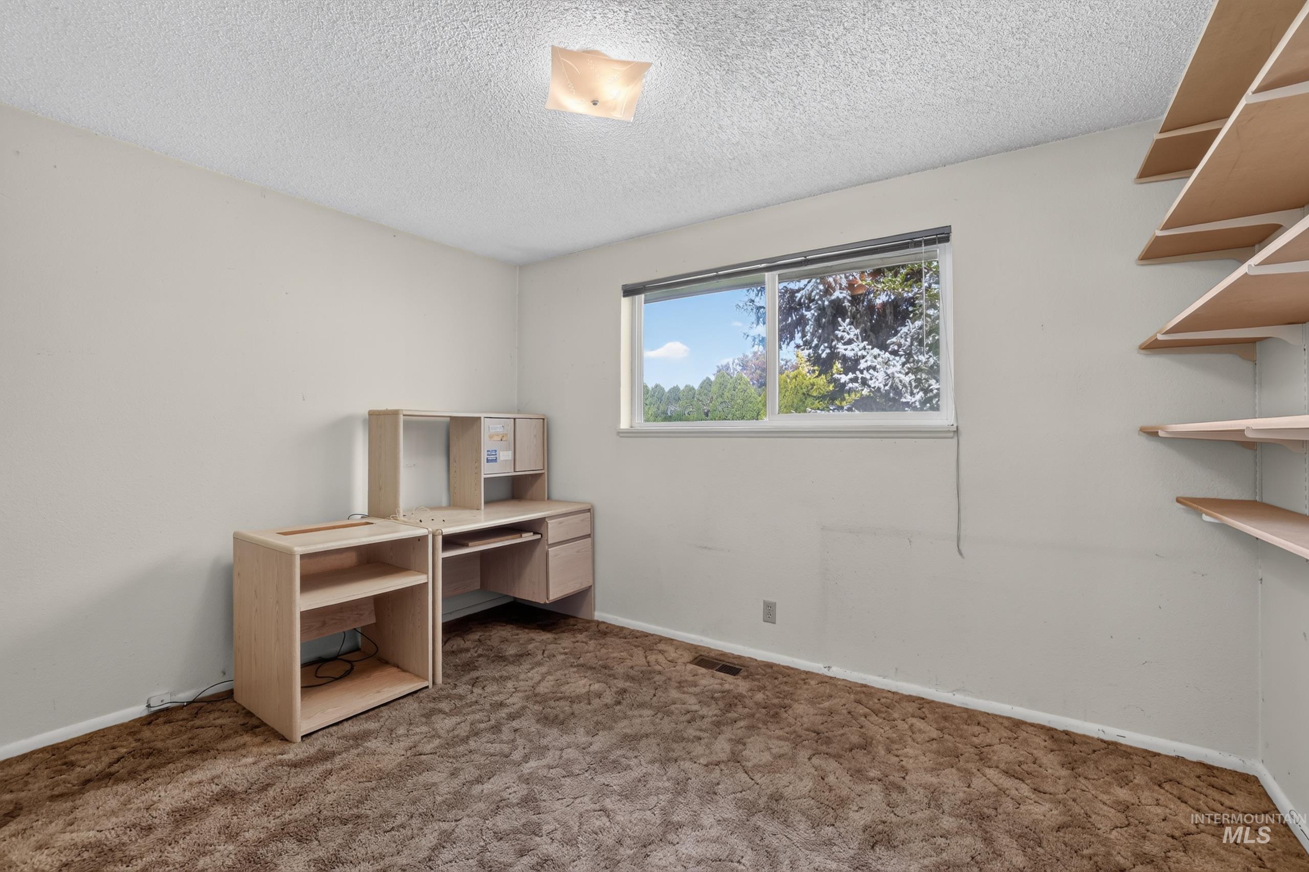 9055 W Highlander Rd, Boise, Idaho 83709, 3 Bedrooms, 2 Bathrooms, Residential For Sale, Price $650,000,MLS 99002768