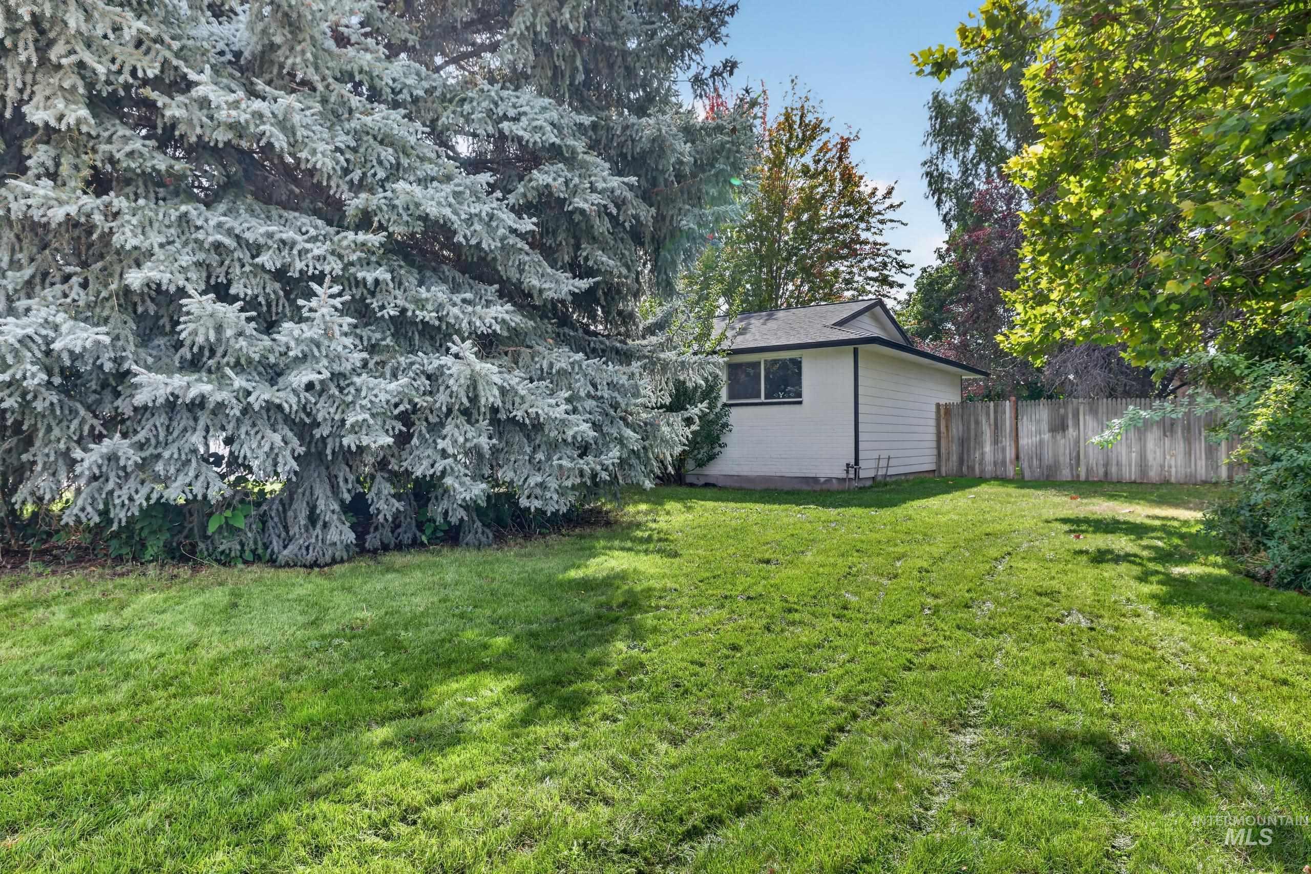 9055 W Highlander Rd, Boise, Idaho 83709, 3 Bedrooms, 2 Bathrooms, Residential For Sale, Price $650,000,MLS 99002768