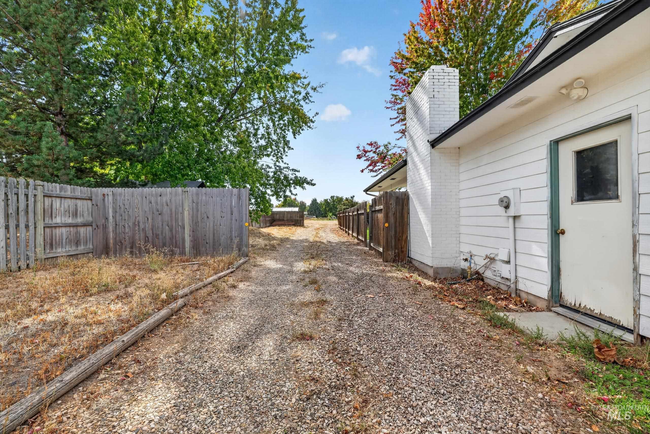 9055 W Highlander Rd, Boise, Idaho 83709, 3 Bedrooms, 2 Bathrooms, Residential For Sale, Price $650,000,MLS 99002768