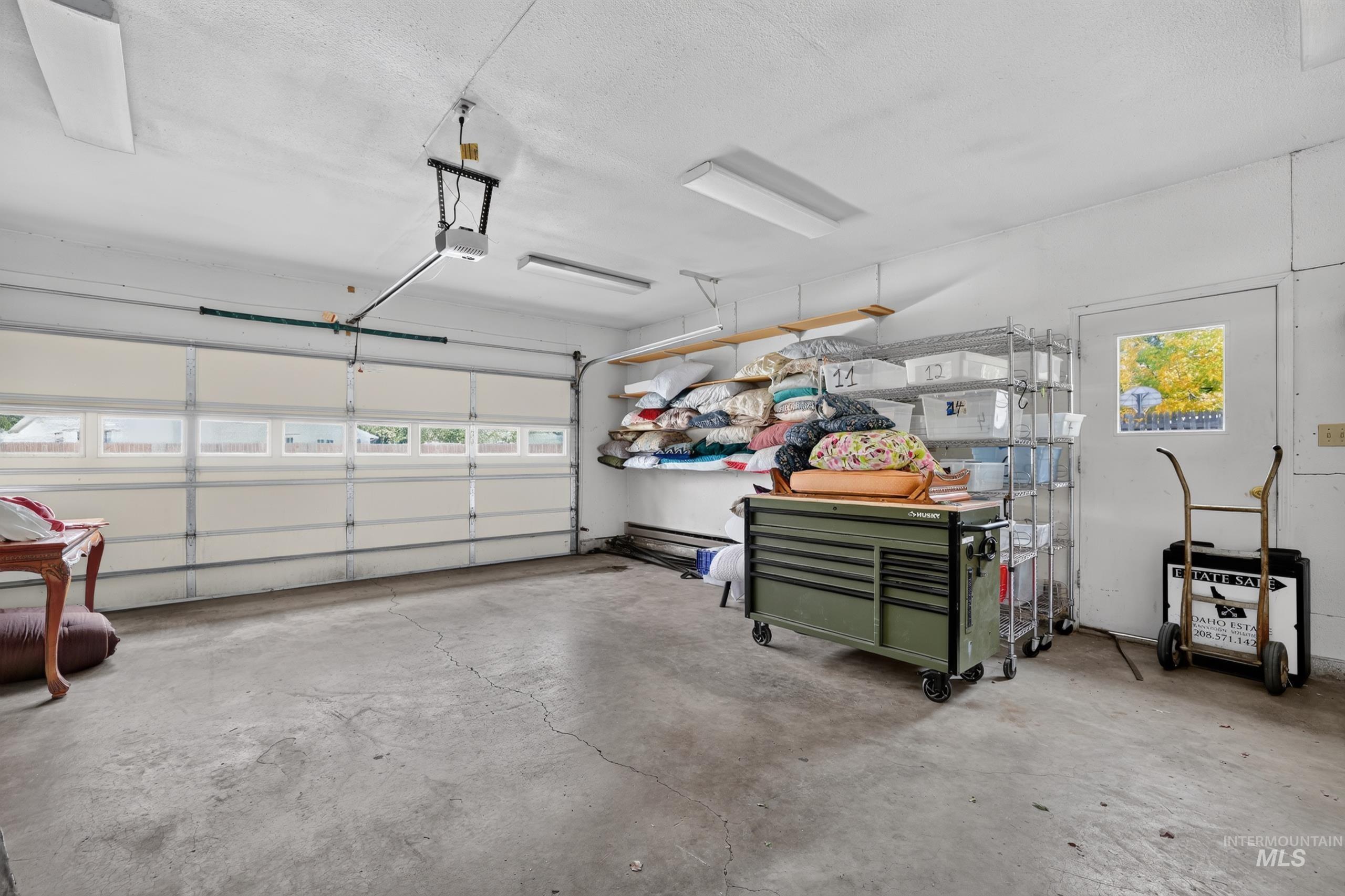 9055 W Highlander Rd, Boise, Idaho 83709, 3 Bedrooms, 2 Bathrooms, Residential For Sale, Price $650,000,MLS 99002768