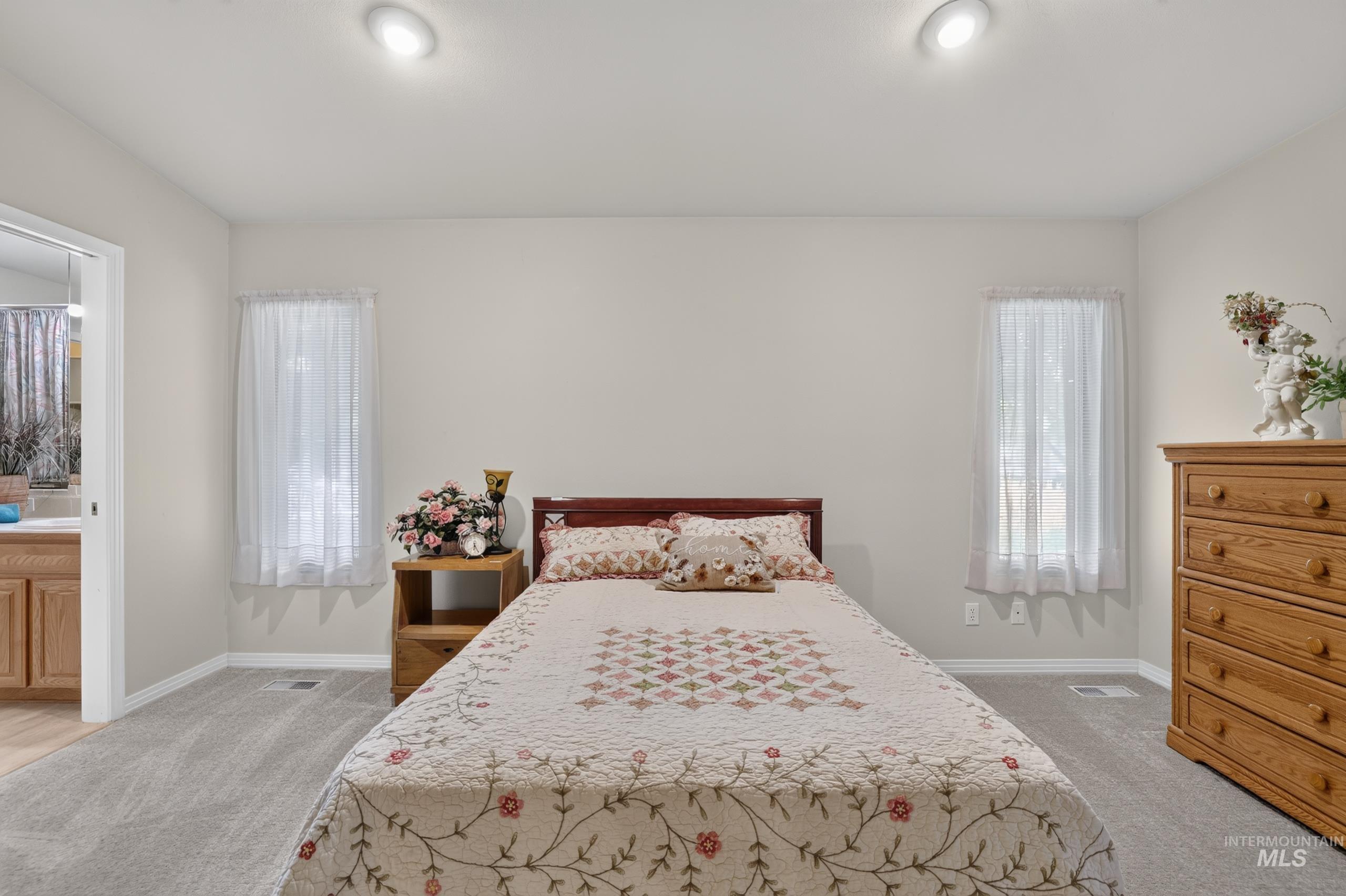 3896 N Bayou Lane, Garden City, Idaho 83703, 2 Bedrooms, 2 Bathrooms, Residential For Sale, Price $549,000,MLS 99002769