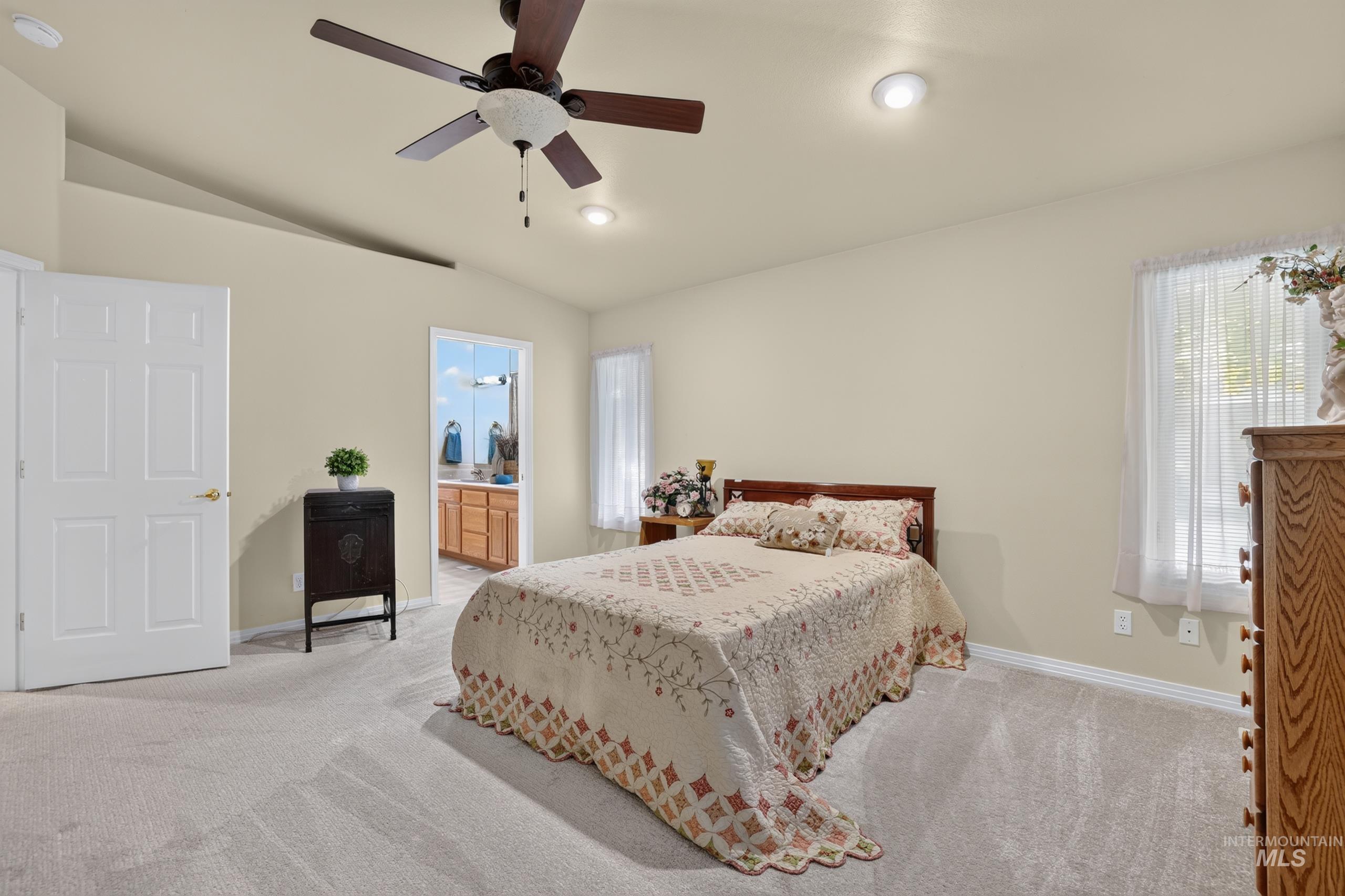 3896 N Bayou Lane, Garden City, Idaho 83703, 2 Bedrooms, 2 Bathrooms, Residential For Sale, Price $549,000,MLS 99002769