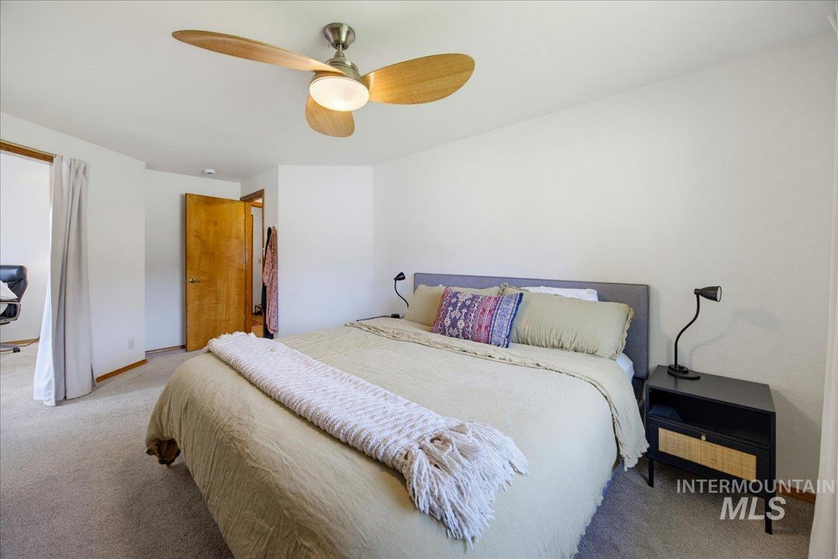 3321 N Lena Pl., Boise, Idaho 83713, 3 Bedrooms, 2 Bathrooms, Residential For Sale, Price $434,900,MLS 99002770