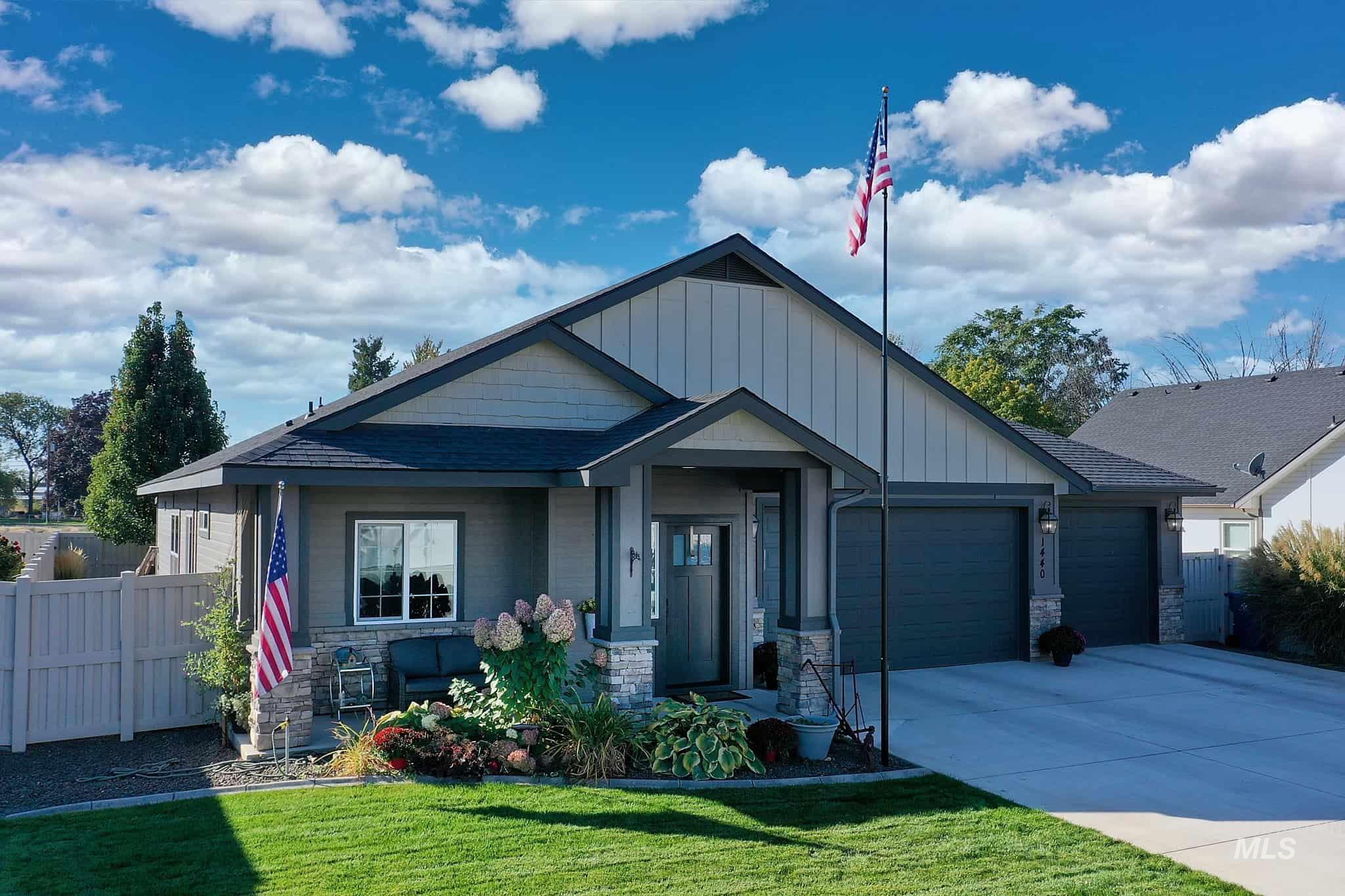 1440 Cantebria Way, Payette, Idaho 83661, 3 Bedrooms, 2 Bathrooms, Residential For Sale, Price $440,000,MLS 99002773