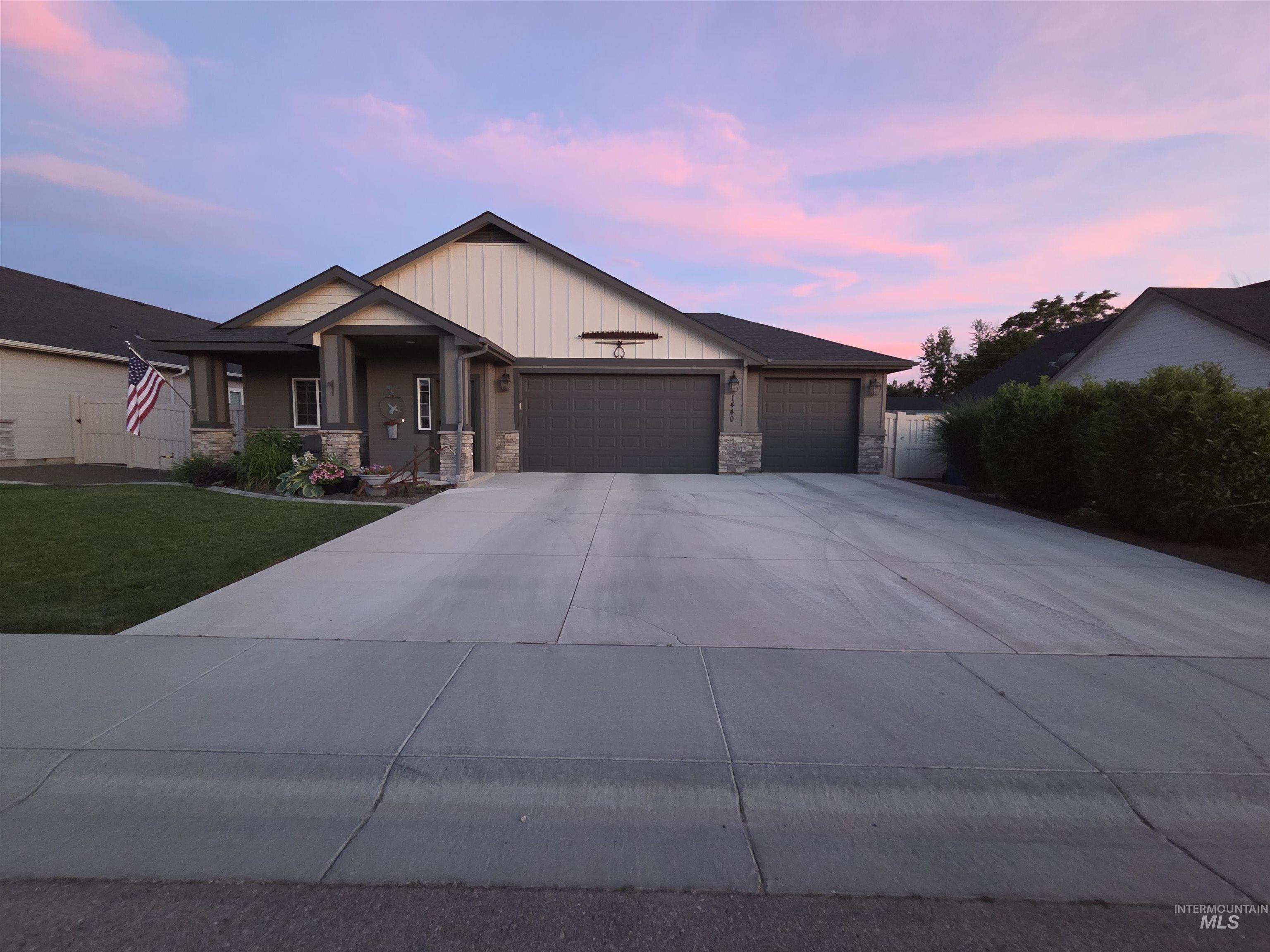 1440 Cantebria Way, Payette, Idaho 83661, 3 Bedrooms, 2 Bathrooms, Residential For Sale, Price $420,000,MLS 99002773