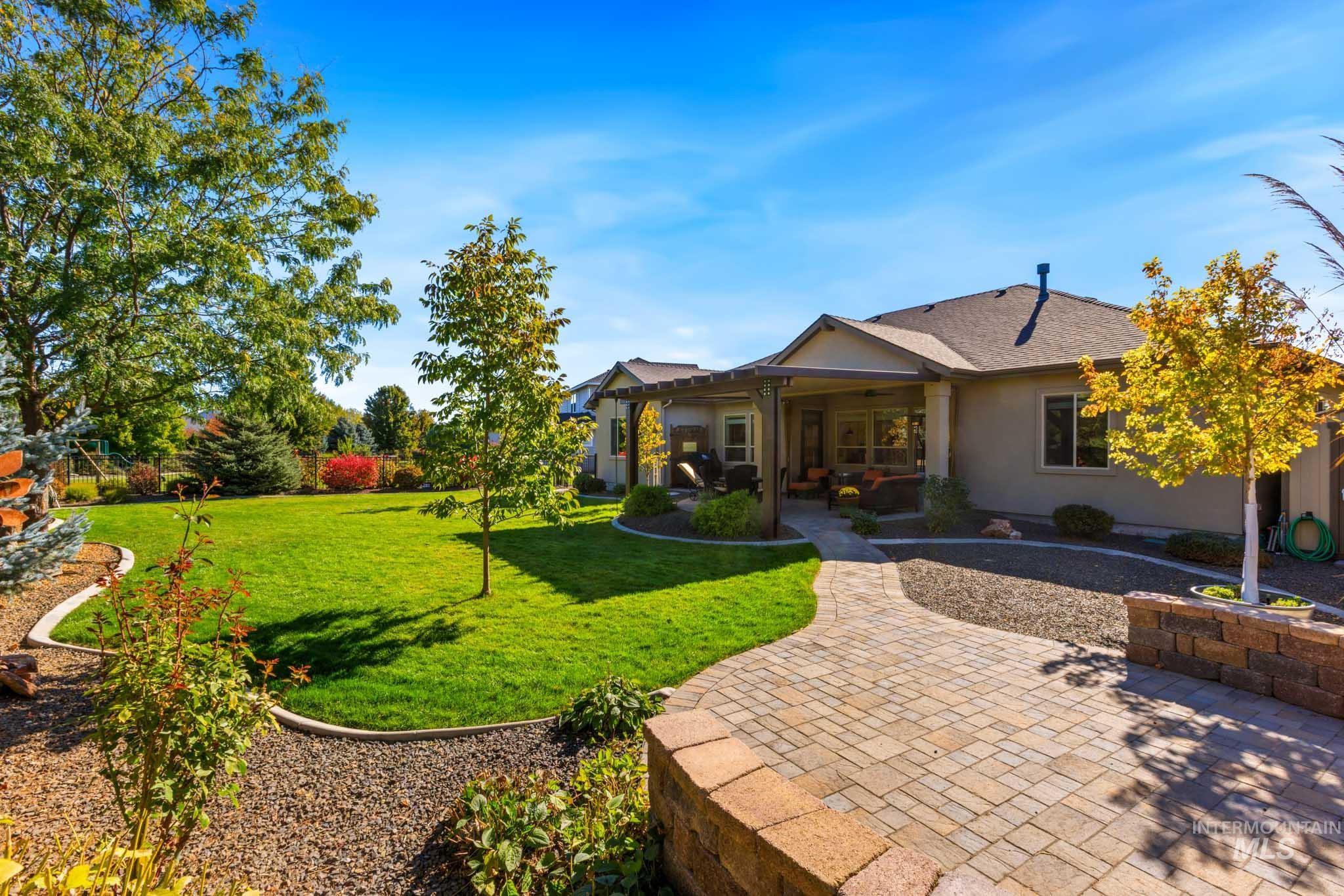 9608 W Twisted Vine Dr, Star, Idaho 83669, 4 Bedrooms, 3 Bathrooms, Residential For Sale, Price $899,000,MLS 99002774