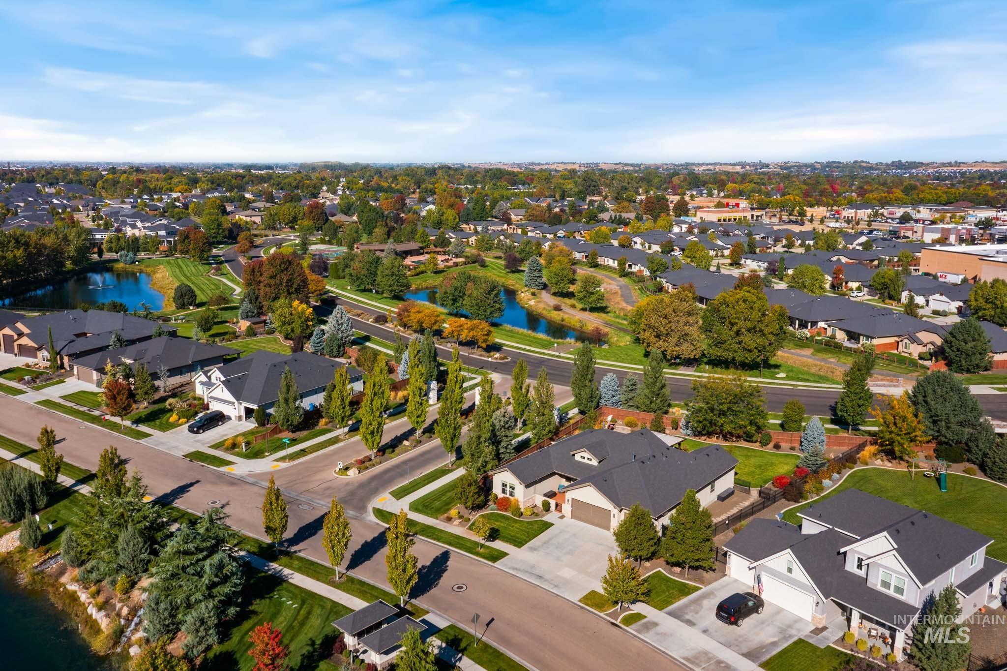 9608 W Twisted Vine Dr, Star, Idaho 83669, 4 Bedrooms, 3 Bathrooms, Residential For Sale, Price $899,000,MLS 99002774