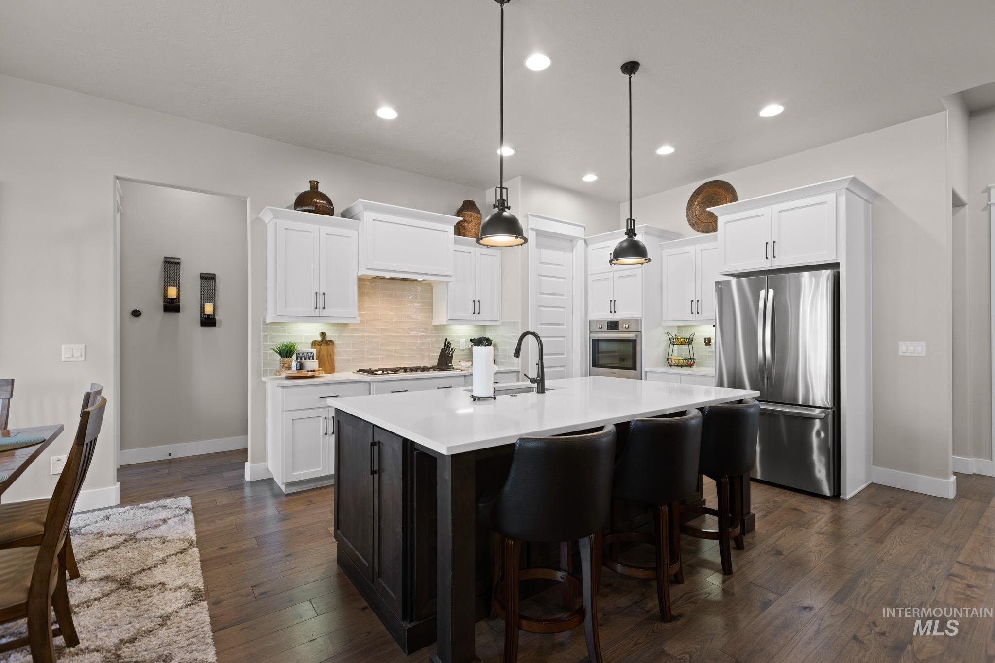 9608 W Twisted Vine Dr, Star, Idaho 83669, 4 Bedrooms, 3 Bathrooms, Residential For Sale, Price $899,000,MLS 99002774