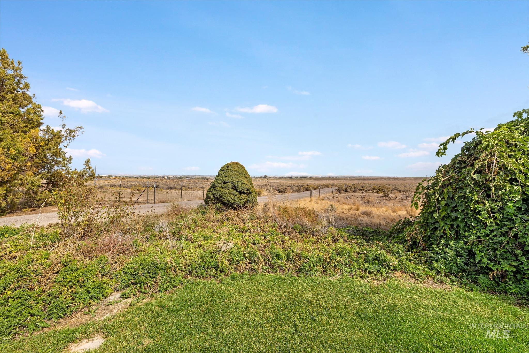 3255 A N 3000 E, Twin Falls, Idaho 83301, 3 Bedrooms, 2 Bathrooms, Residential For Sale, Price $490,000,MLS 99002775