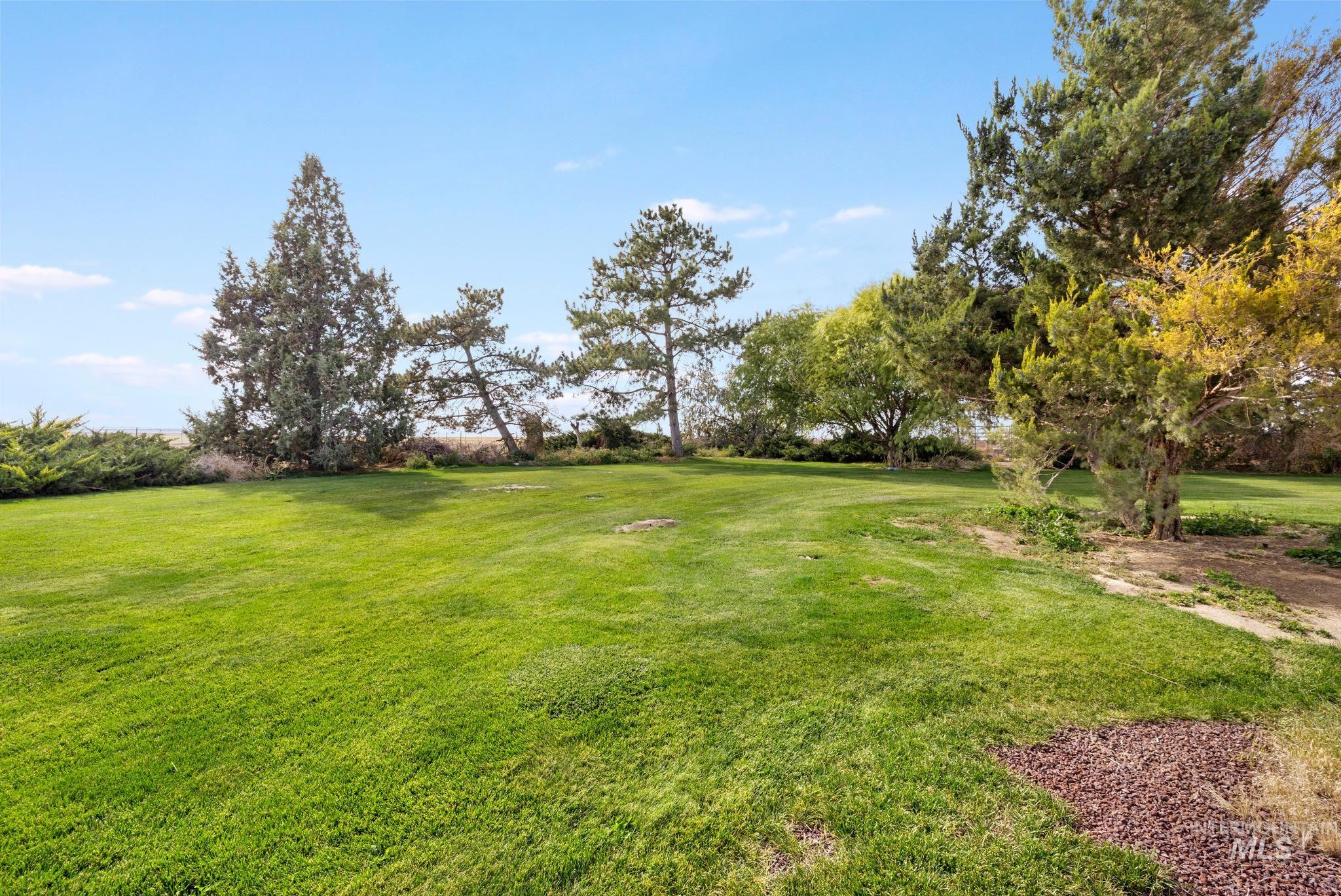 3255 A N 3000 E, Twin Falls, Idaho 83301, 3 Bedrooms, 2 Bathrooms, Residential For Sale, Price $490,000,MLS 99002775