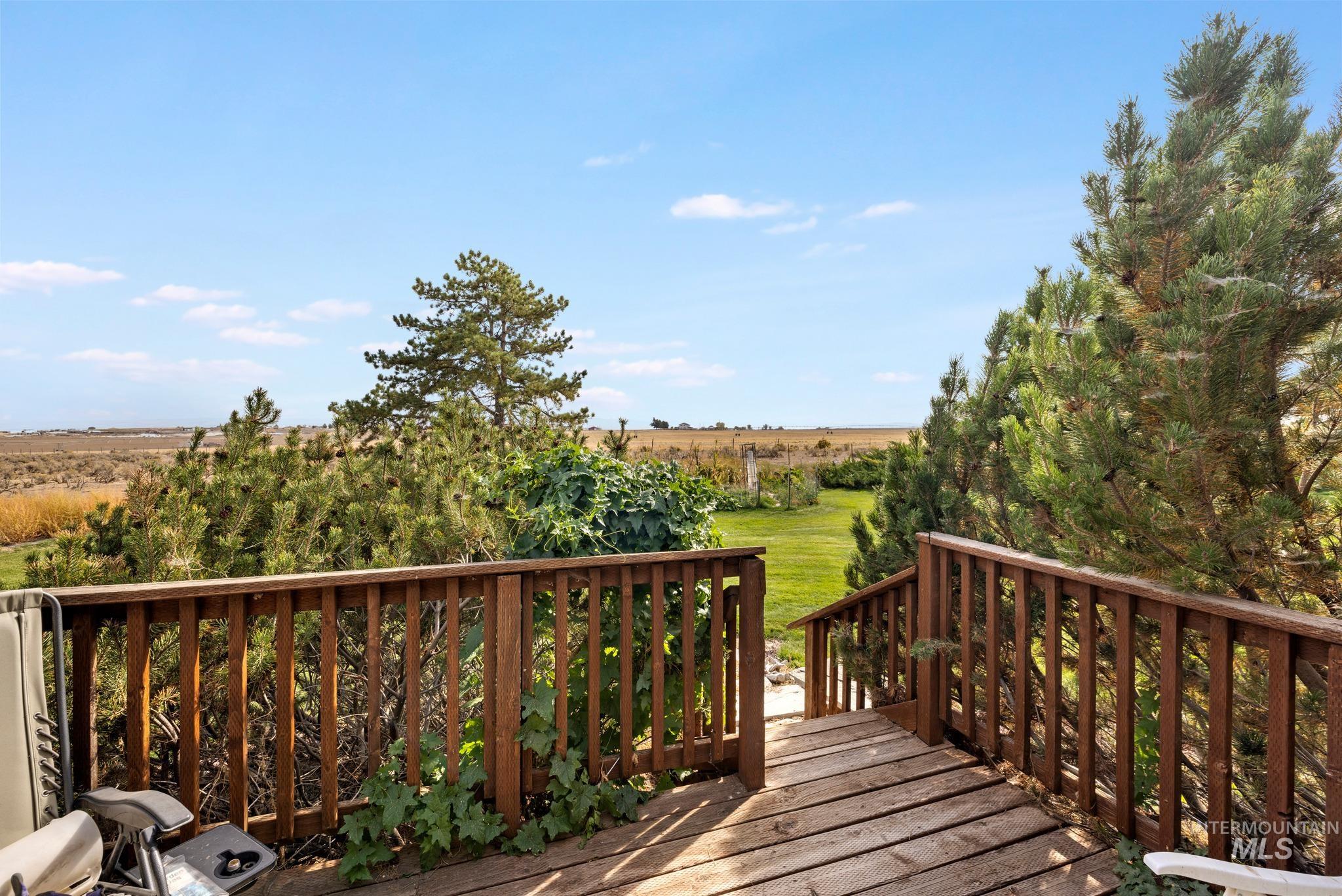 3255 A N 3000 E, Twin Falls, Idaho 83301, 3 Bedrooms, 2 Bathrooms, Residential For Sale, Price $490,000,MLS 99002775