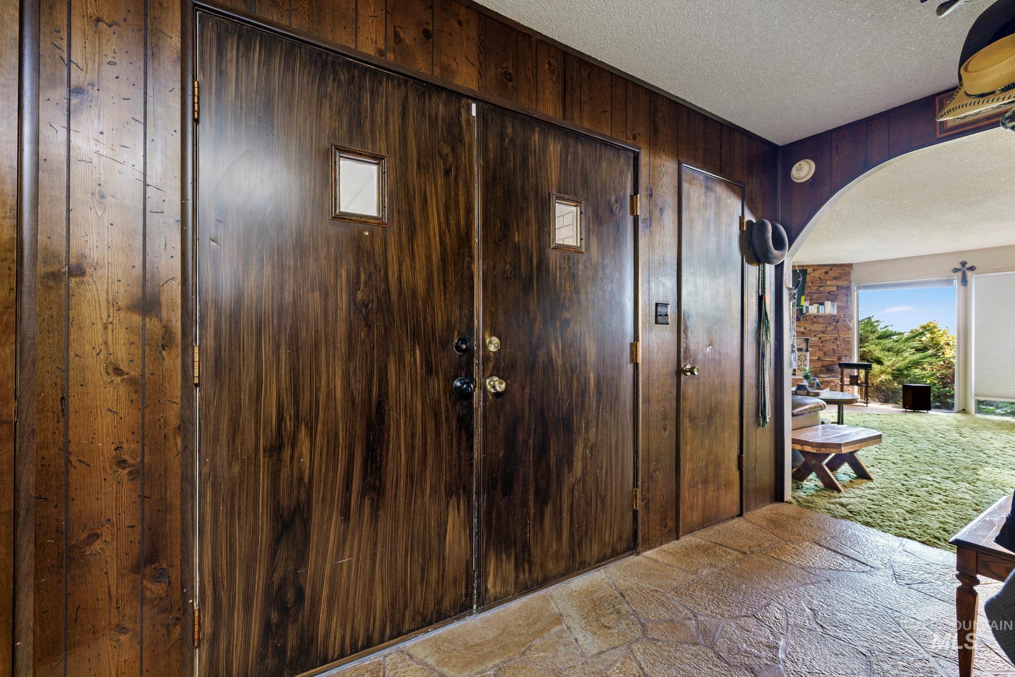 3255 A N 3000 E, Twin Falls, Idaho 83301, 3 Bedrooms, 2 Bathrooms, Residential For Sale, Price $490,000,MLS 99002775
