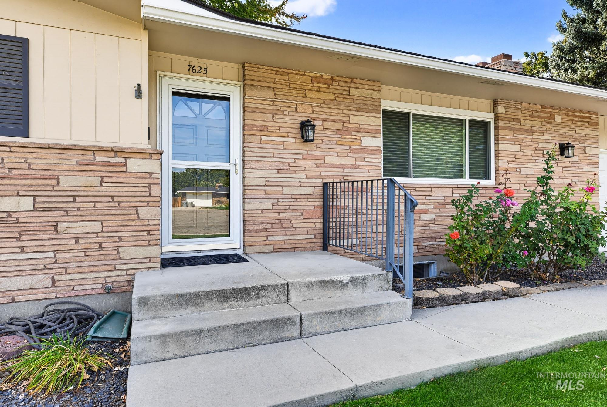 7625 W Cherrywood Dr, Boise, Idaho 83704, 5 Bedrooms, 3 Bathrooms, Residential For Sale, Price $649,900,MLS 99002776