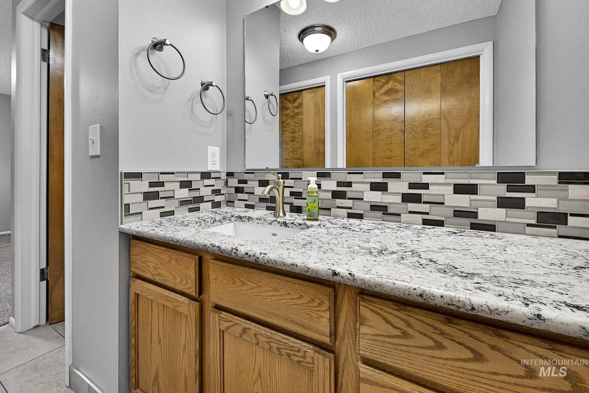 7625 W Cherrywood Dr, Boise, Idaho 83704, 5 Bedrooms, 3 Bathrooms, Residential For Sale, Price $649,900,MLS 99002776