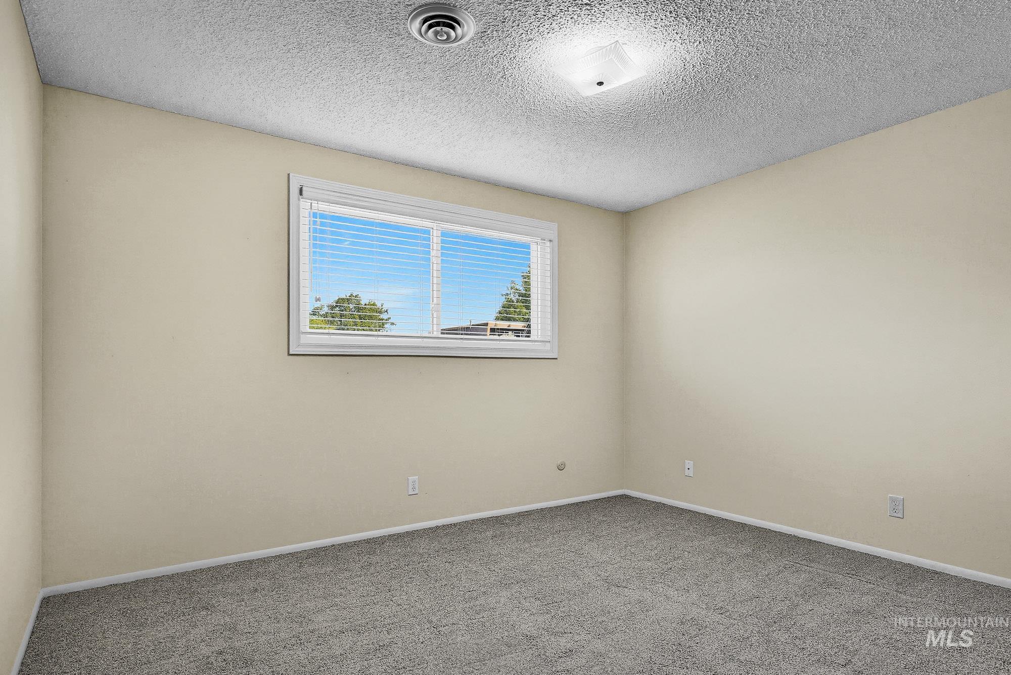 7625 W Cherrywood Dr, Boise, Idaho 83704, 5 Bedrooms, 3 Bathrooms, Residential For Sale, Price $649,900,MLS 99002776
