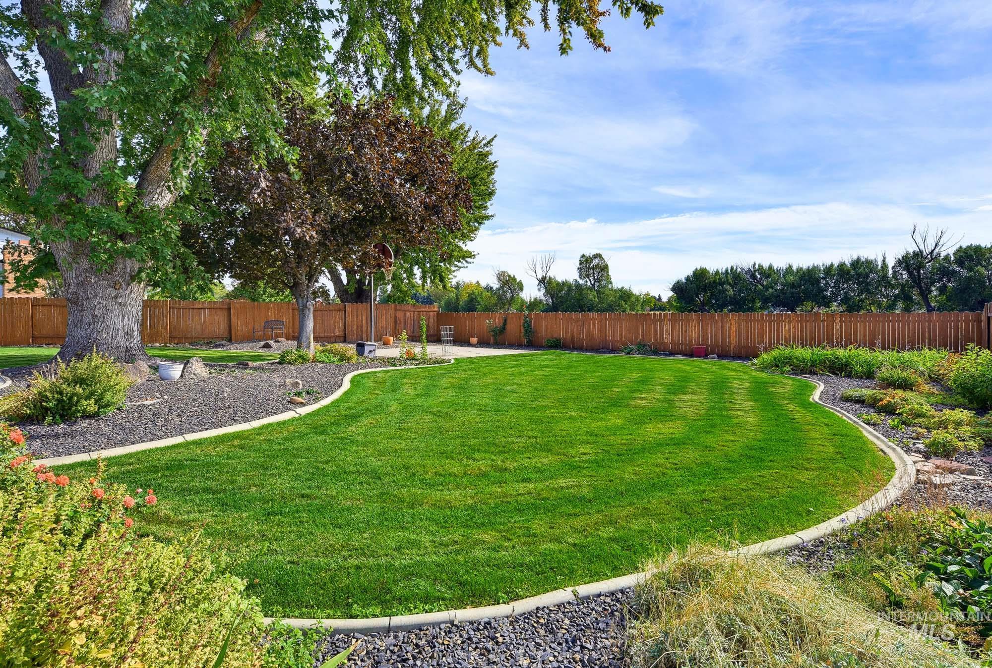 7625 W Cherrywood Dr, Boise, Idaho 83704, 5 Bedrooms, 3 Bathrooms, Residential For Sale, Price $649,900,MLS 99002776