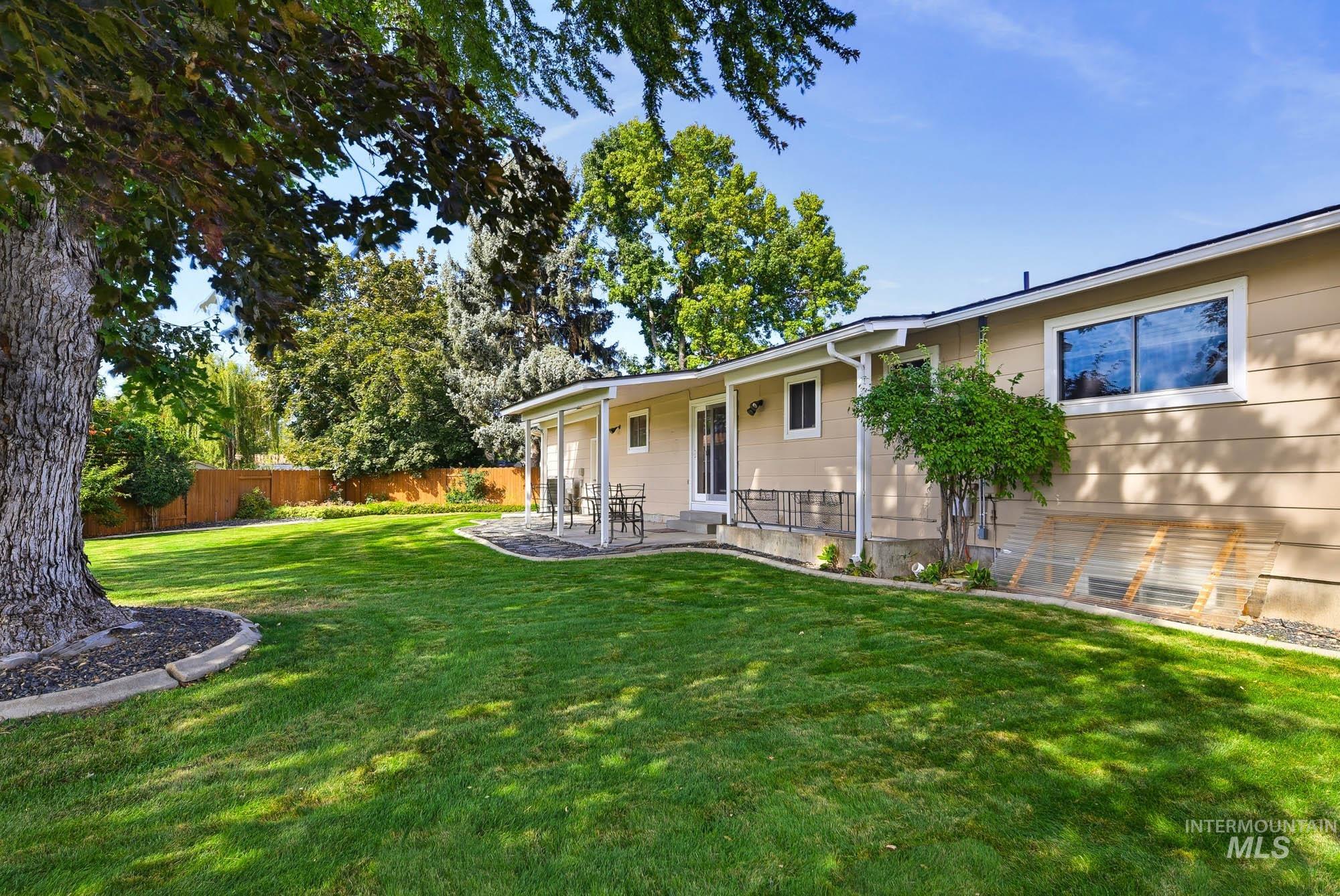 7625 W Cherrywood Dr, Boise, Idaho 83704, 5 Bedrooms, 3 Bathrooms, Residential For Sale, Price $649,900,MLS 99002776