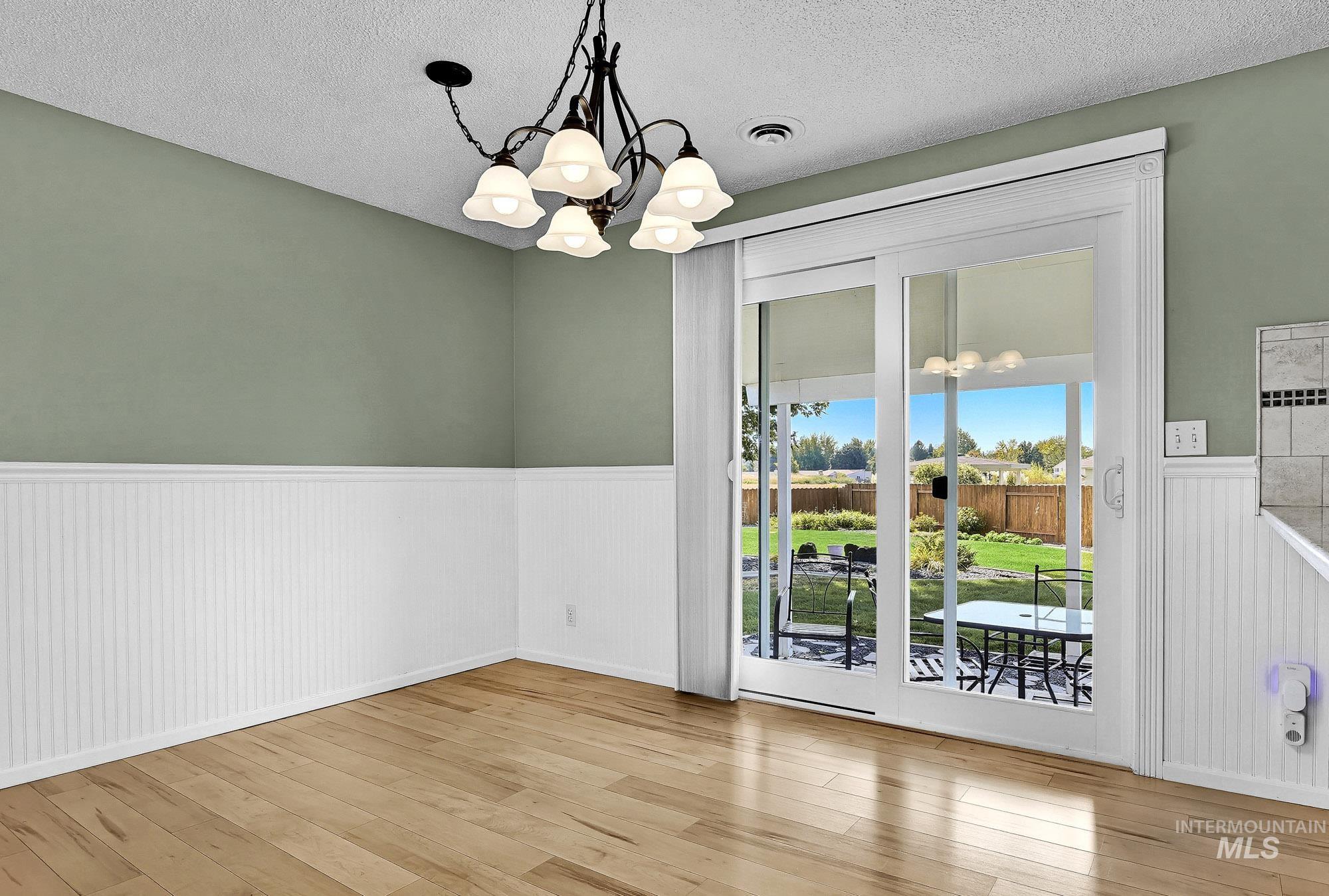 7625 W Cherrywood Dr, Boise, Idaho 83704, 5 Bedrooms, 3 Bathrooms, Residential For Sale, Price $649,900,MLS 99002776