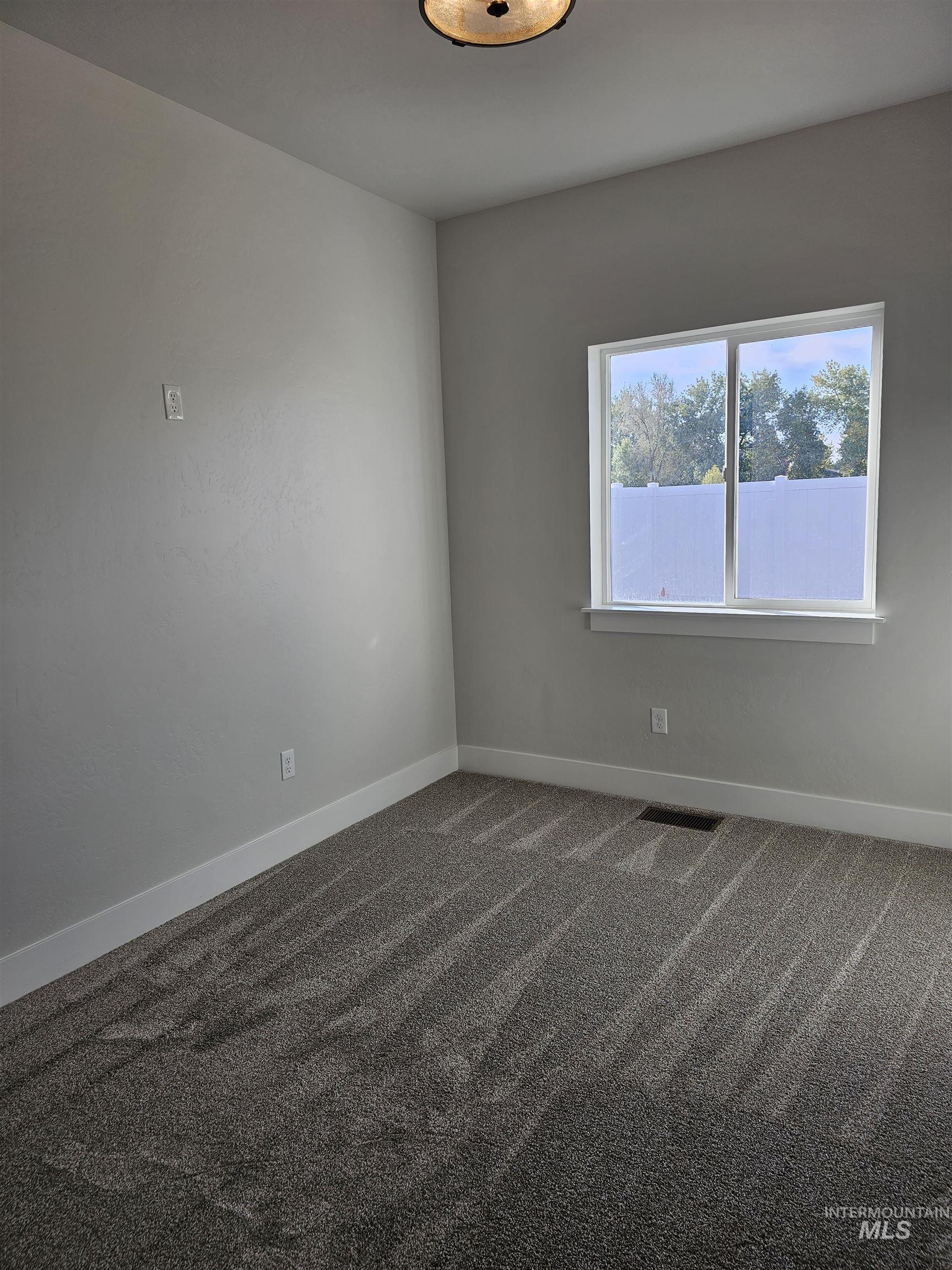 3064 Capricorn Ave, Twin Falls, Idaho 83301, 4 Bedrooms, 2 Bathrooms, Residential For Sale, Price $415,000,MLS 99002777