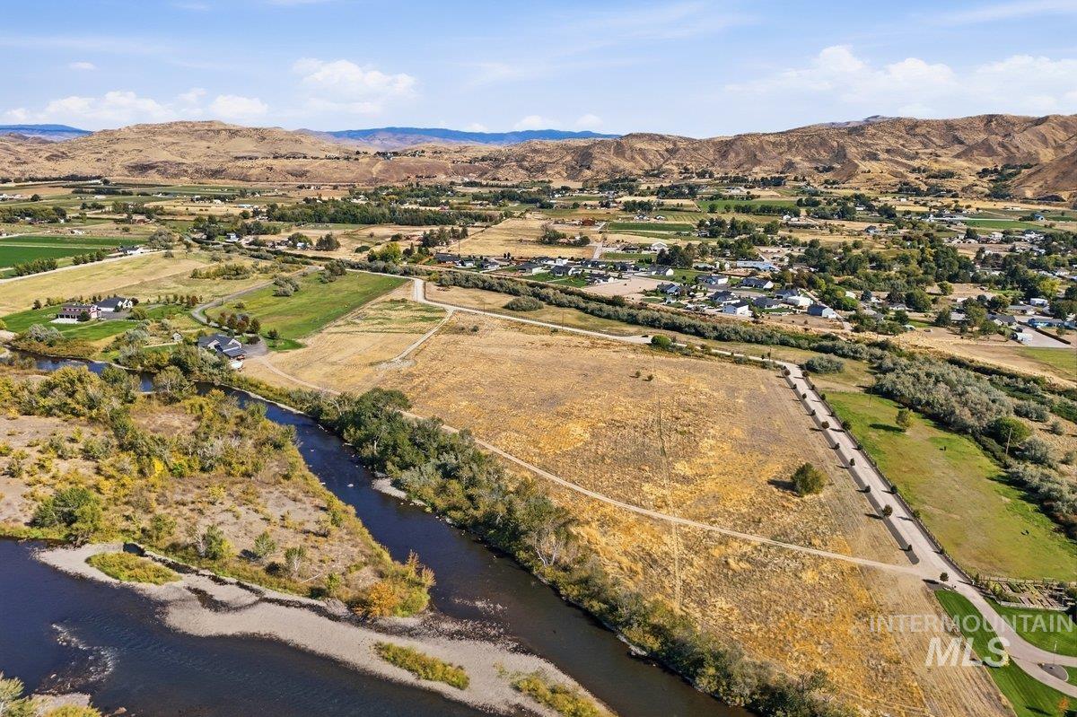 2375 River Ranch Ln, Emmett, Idaho 83617, Land For Sale, Price $715,000,MLS 99002780