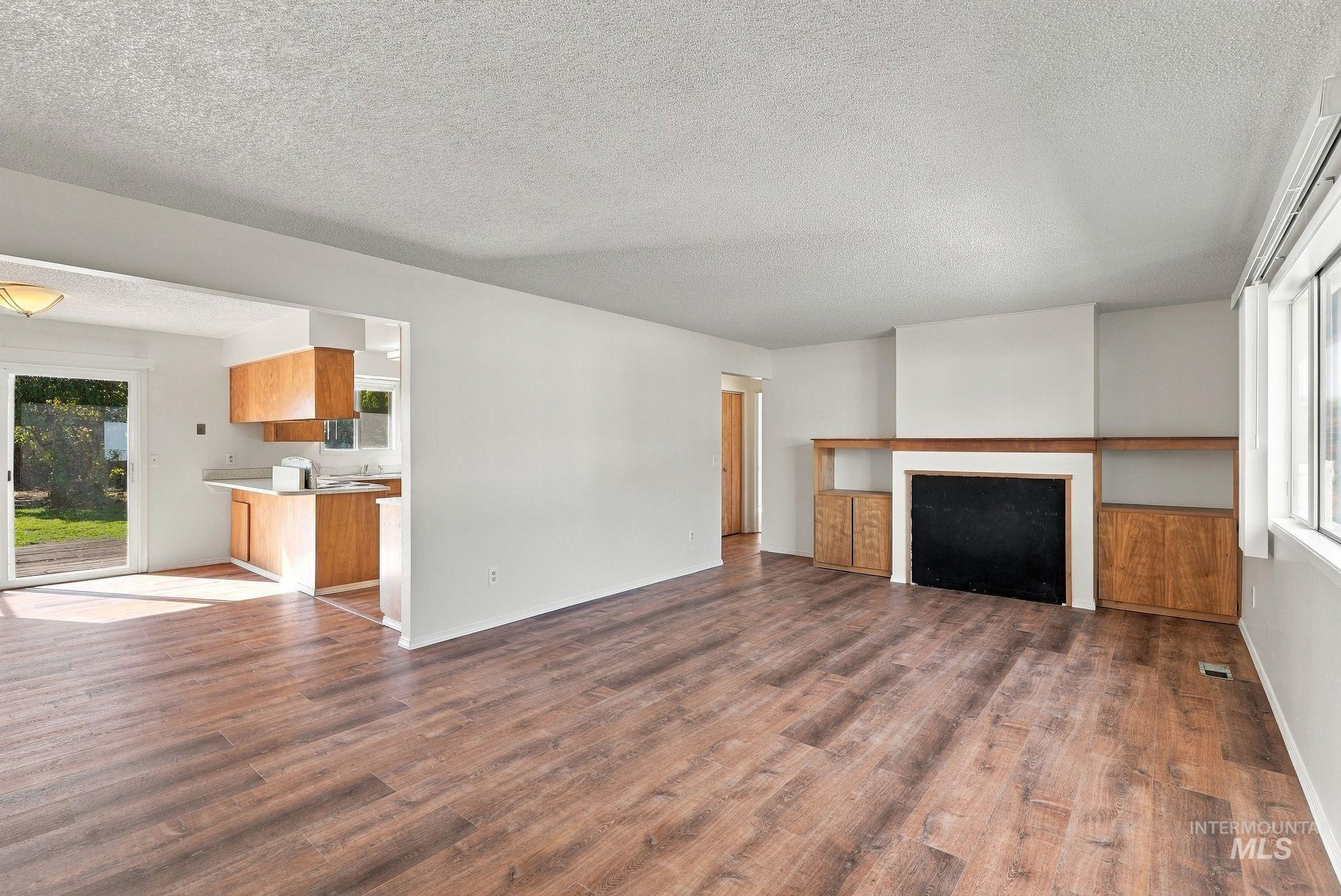 2006 Powers Drive, Lewiston, Idaho 83501, 3 Bedrooms, 1.5 Bathrooms, Residential For Sale, Price $315,000,MLS 99002781